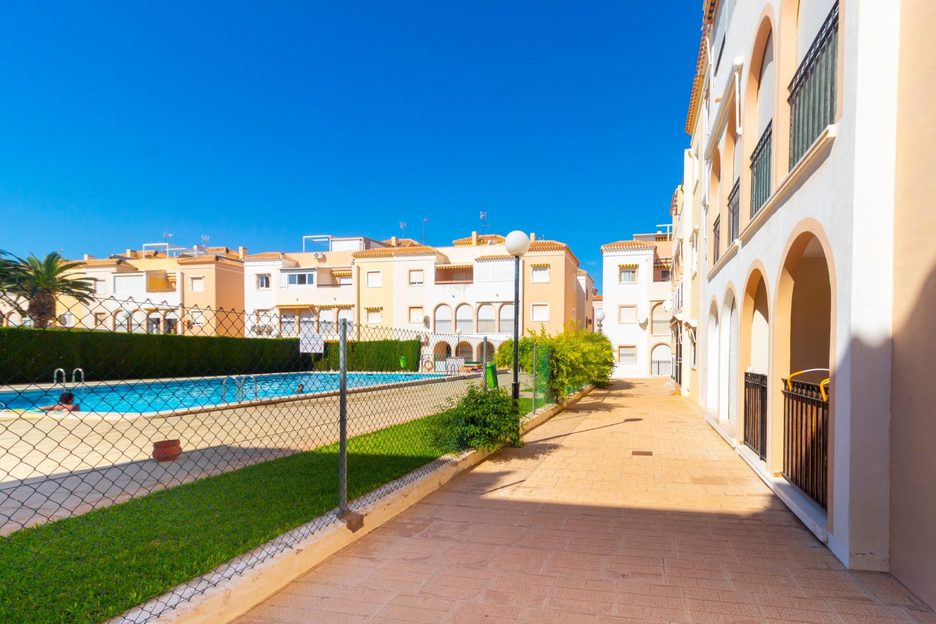 Herverkoop - Appartement - Torrevieja - Playa de los Naufragos