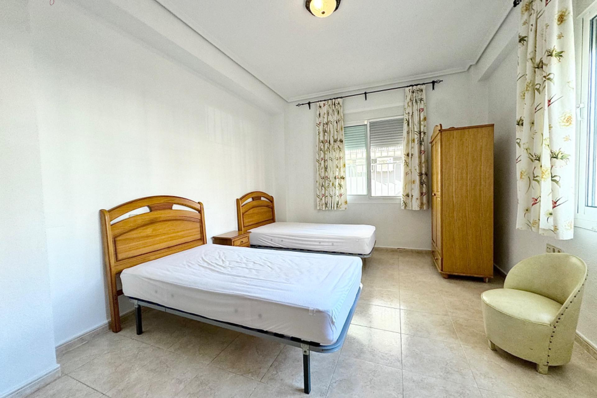 Herverkoop - Appartement  - Torrevieja - playa de los naufragos