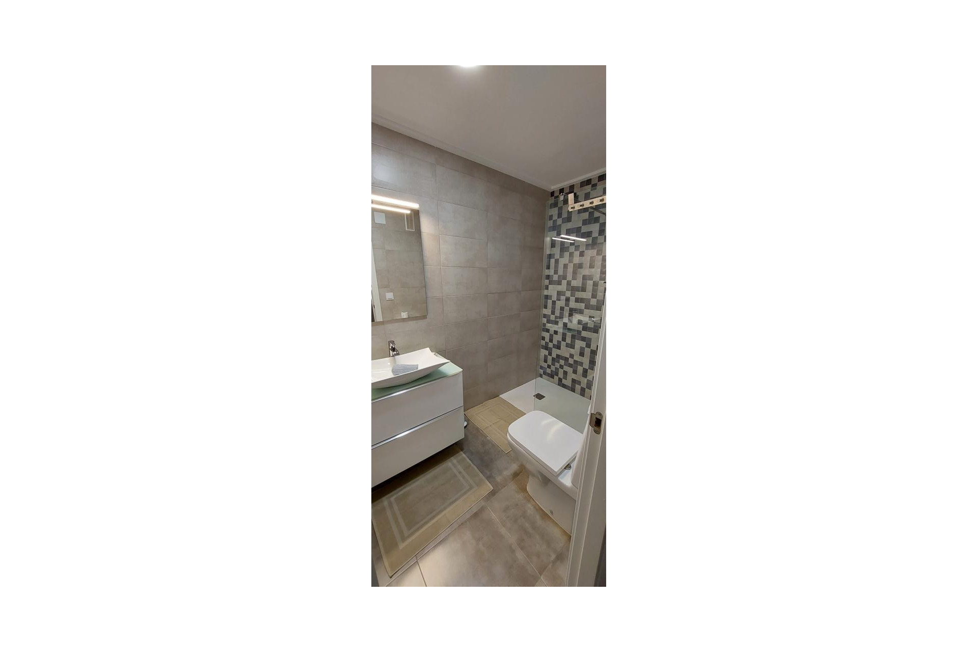Herverkoop - Appartement  - Torrevieja - Playa del Acequión