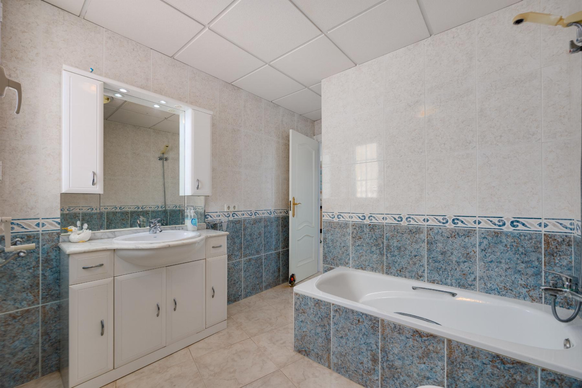 Herverkoop - Appartement  - Torrevieja - Playa del Acequión