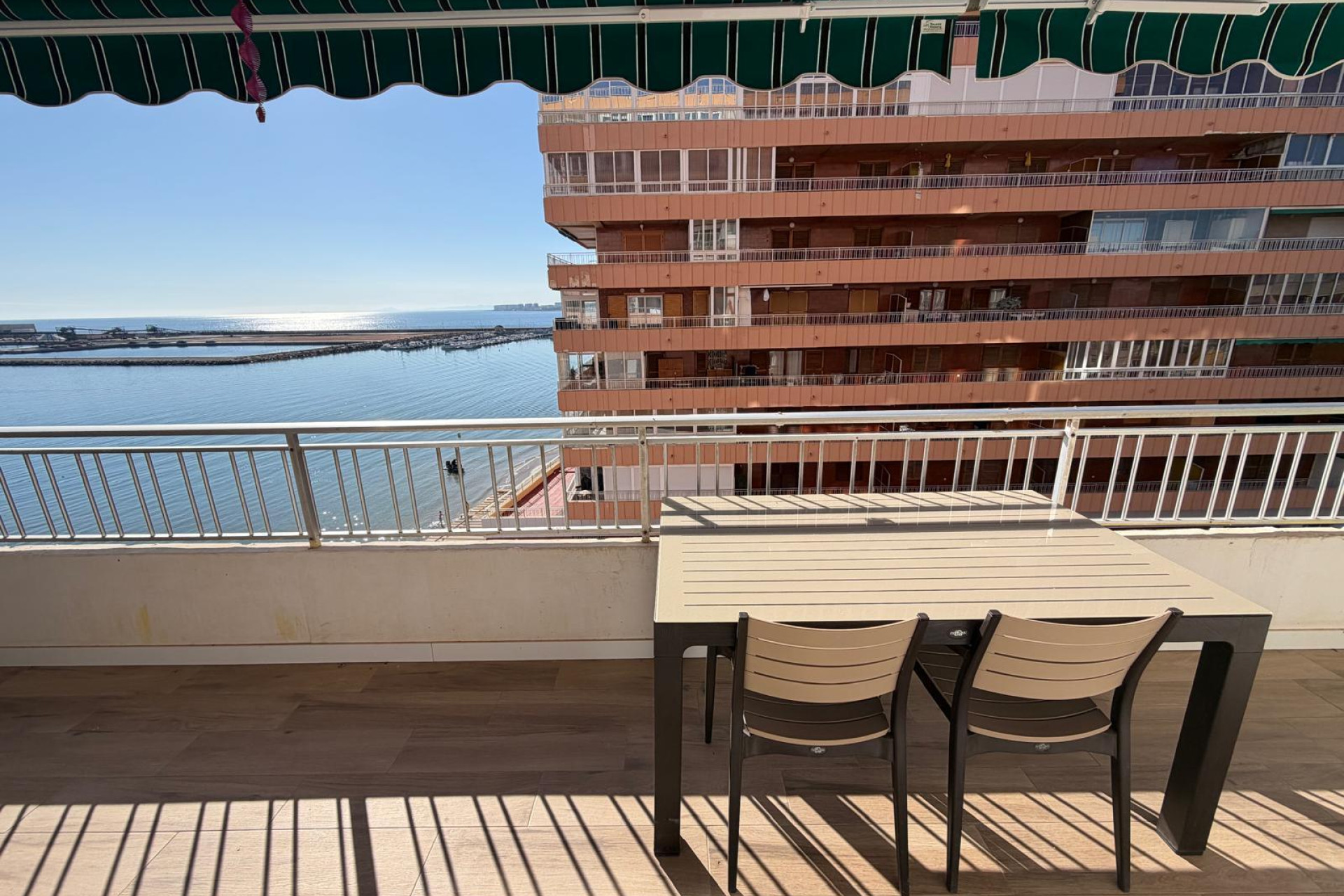 Herverkoop - Appartement  - Torrevieja - Playa del Acequión