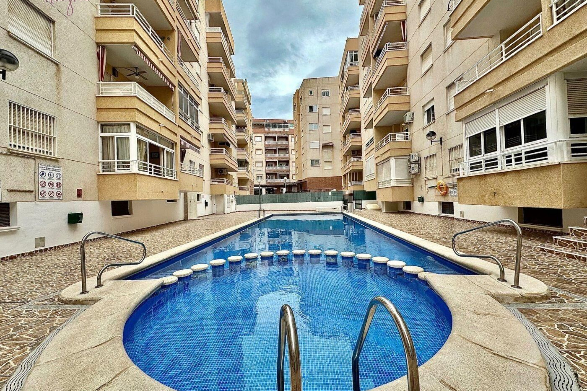 Herverkoop - Appartement  - Torrevieja - Playa del cura