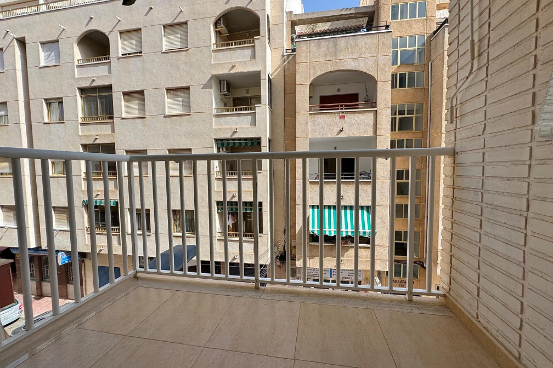 Herverkoop - Appartement  - Torrevieja - Playa del cura