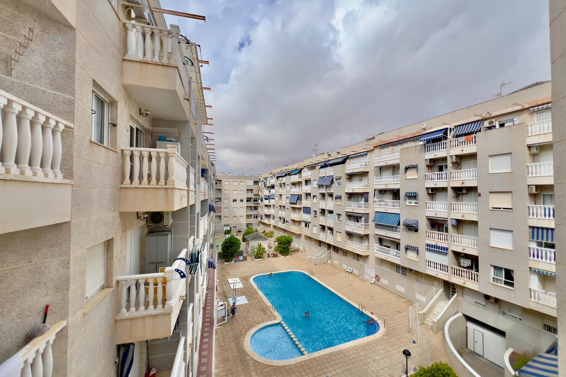 Herverkoop - Appartement  - Torrevieja - Playa del cura