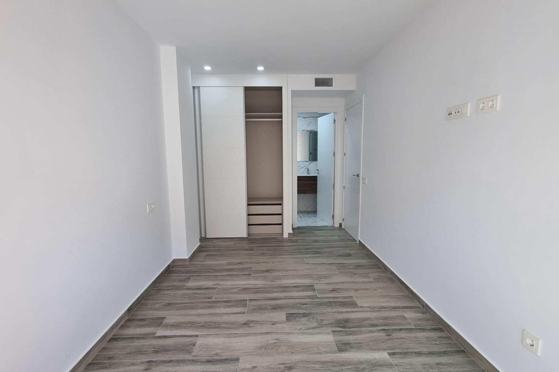 Herverkoop - Appartement  - Torrevieja - Playa del Cura