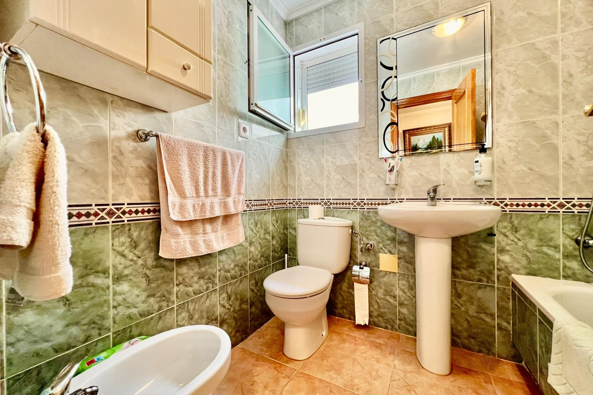 Herverkoop - Appartement  - Torrevieja - Playa del Cura