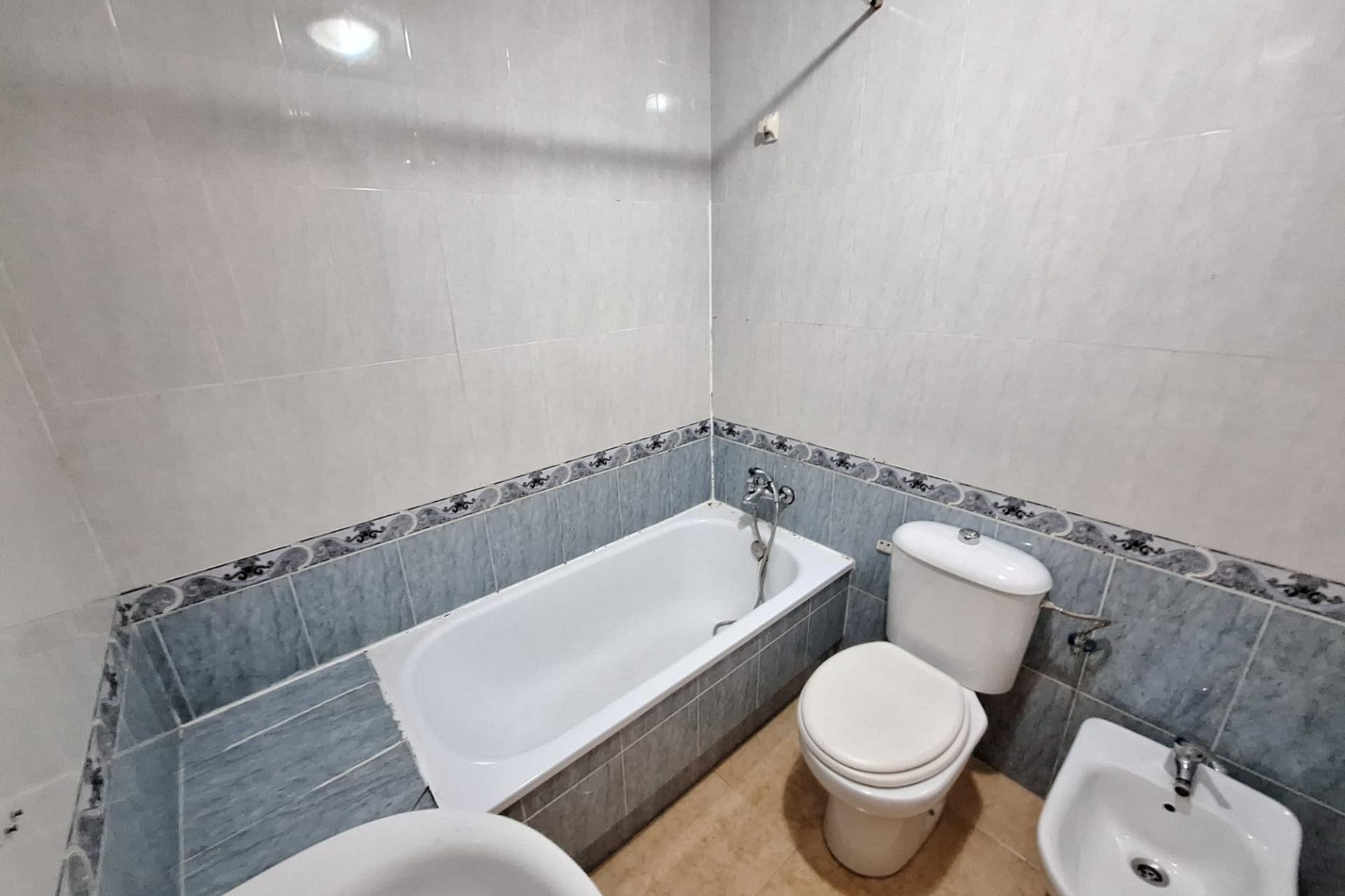 Herverkoop - Appartement  - Torrevieja - Playa del Cura