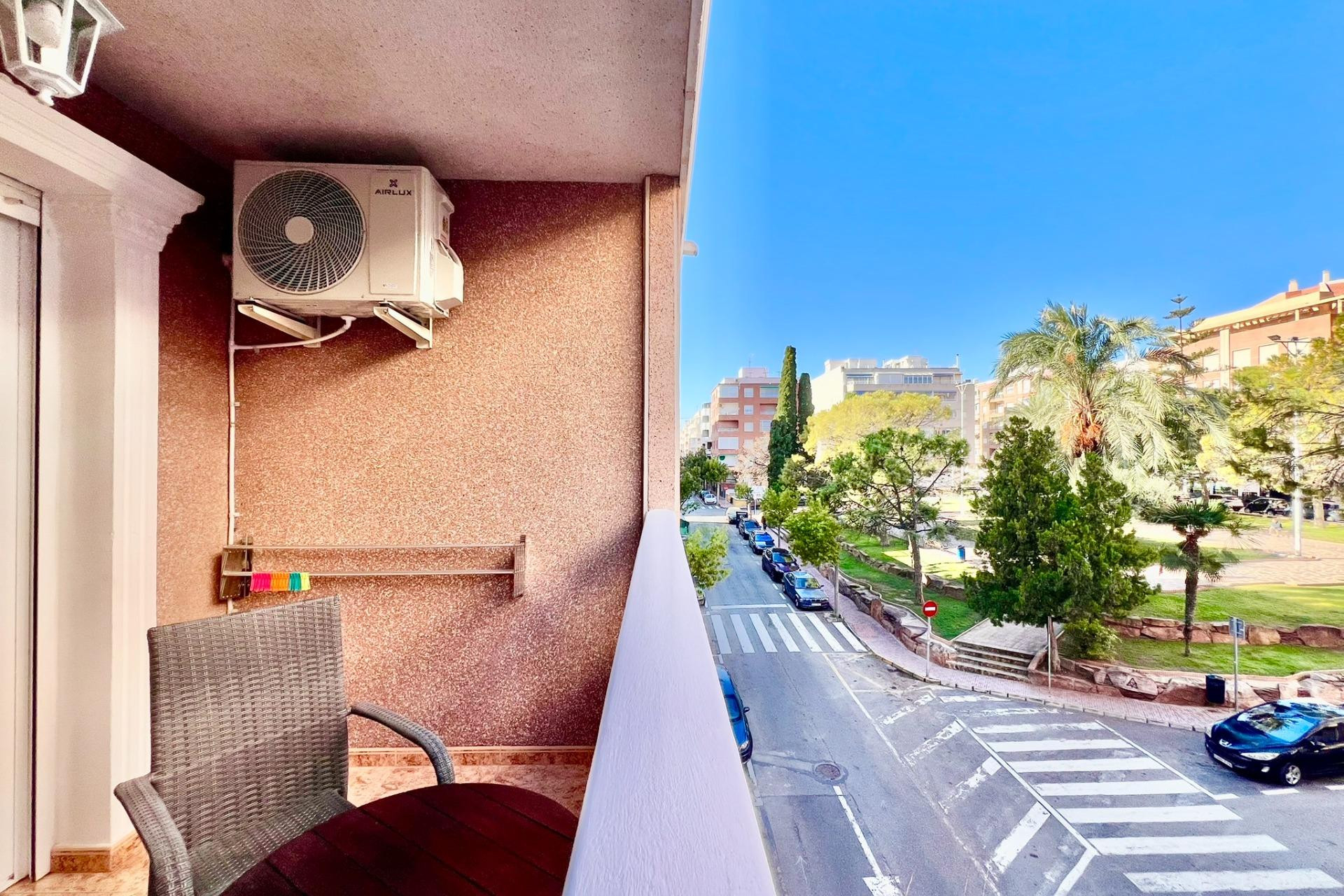 Herverkoop - Appartement  - Torrevieja - Playa del Cura