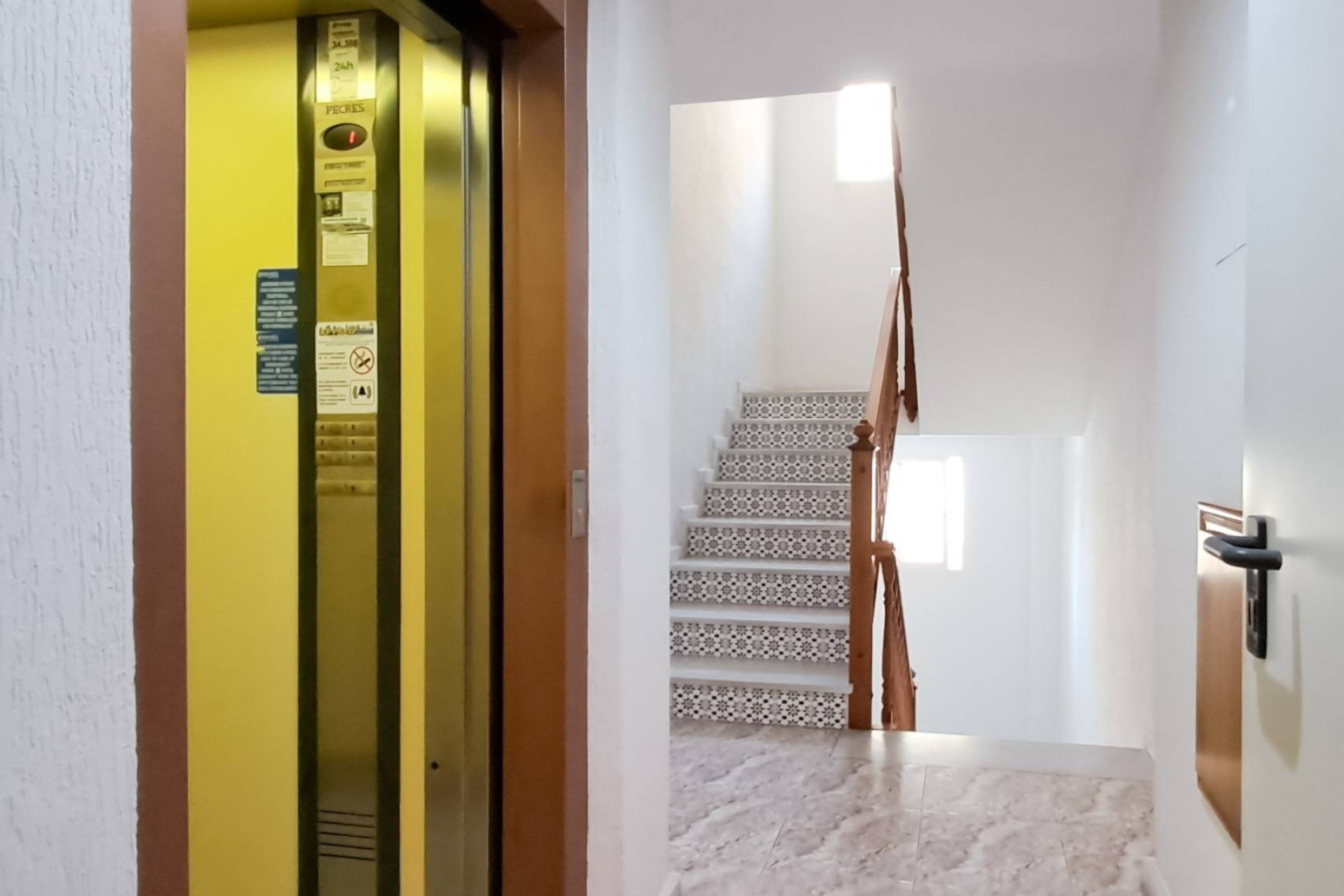 Herverkoop - Appartement  - Torrevieja - Playa del Cura