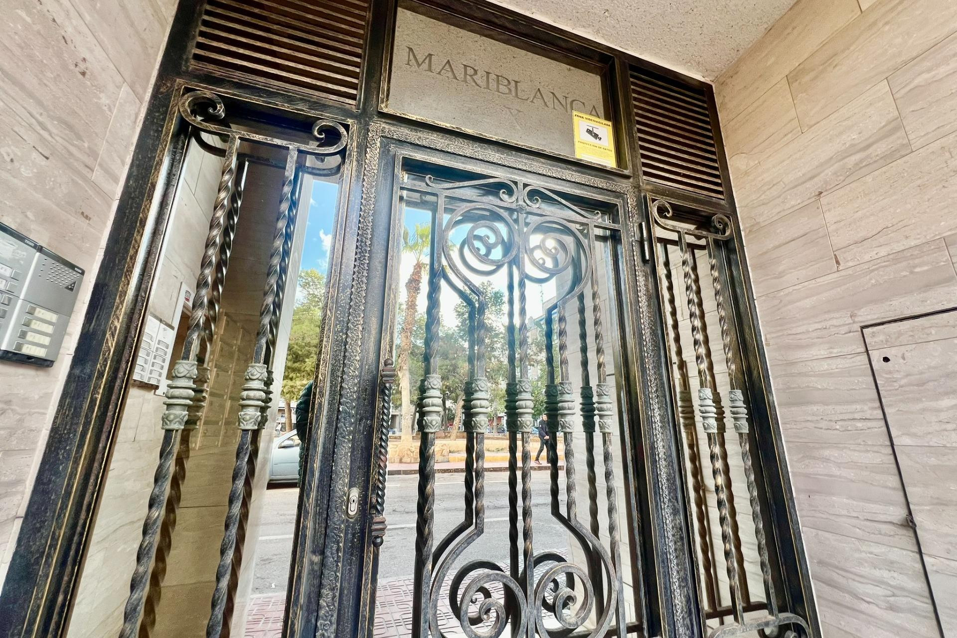 Herverkoop - Appartement  - Torrevieja - Playa del Cura