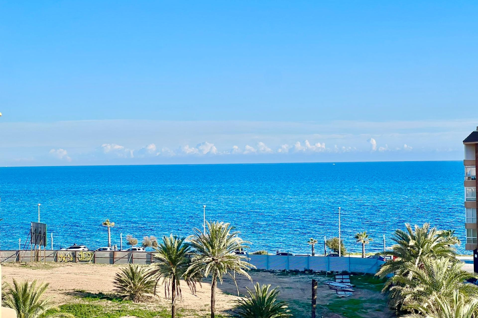 Herverkoop - Appartement  - Torrevieja - Playa del Cura