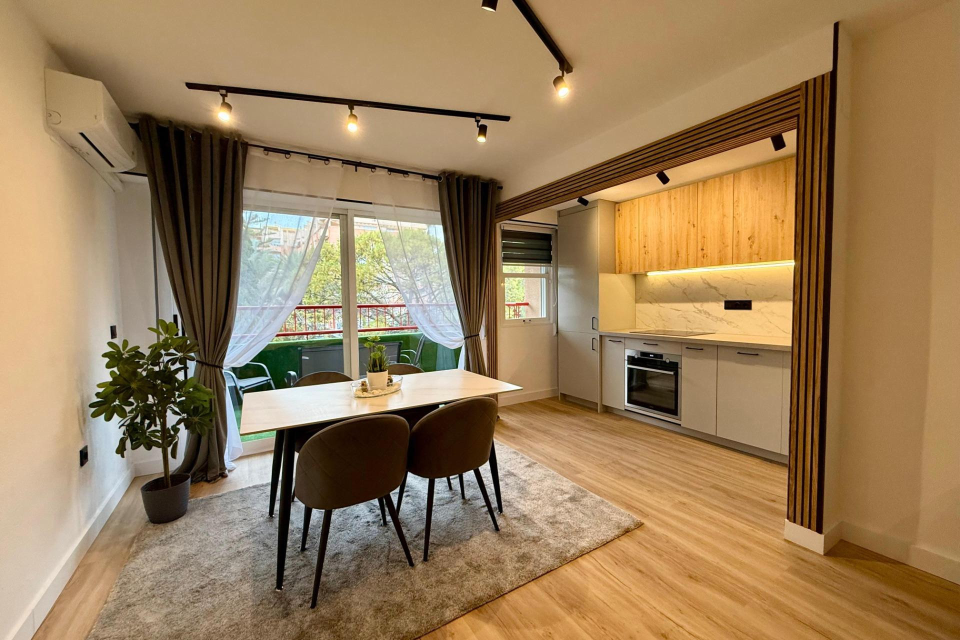 Herverkoop - Appartement  - Torrevieja - Playa del Cura