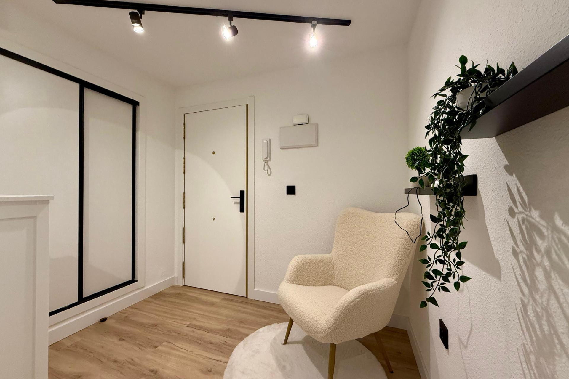 Herverkoop - Appartement  - Torrevieja - Playa del Cura