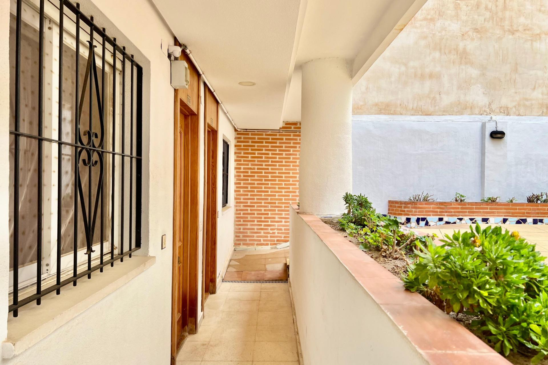 Herverkoop - Appartement  - Torrevieja - Playa del Cura