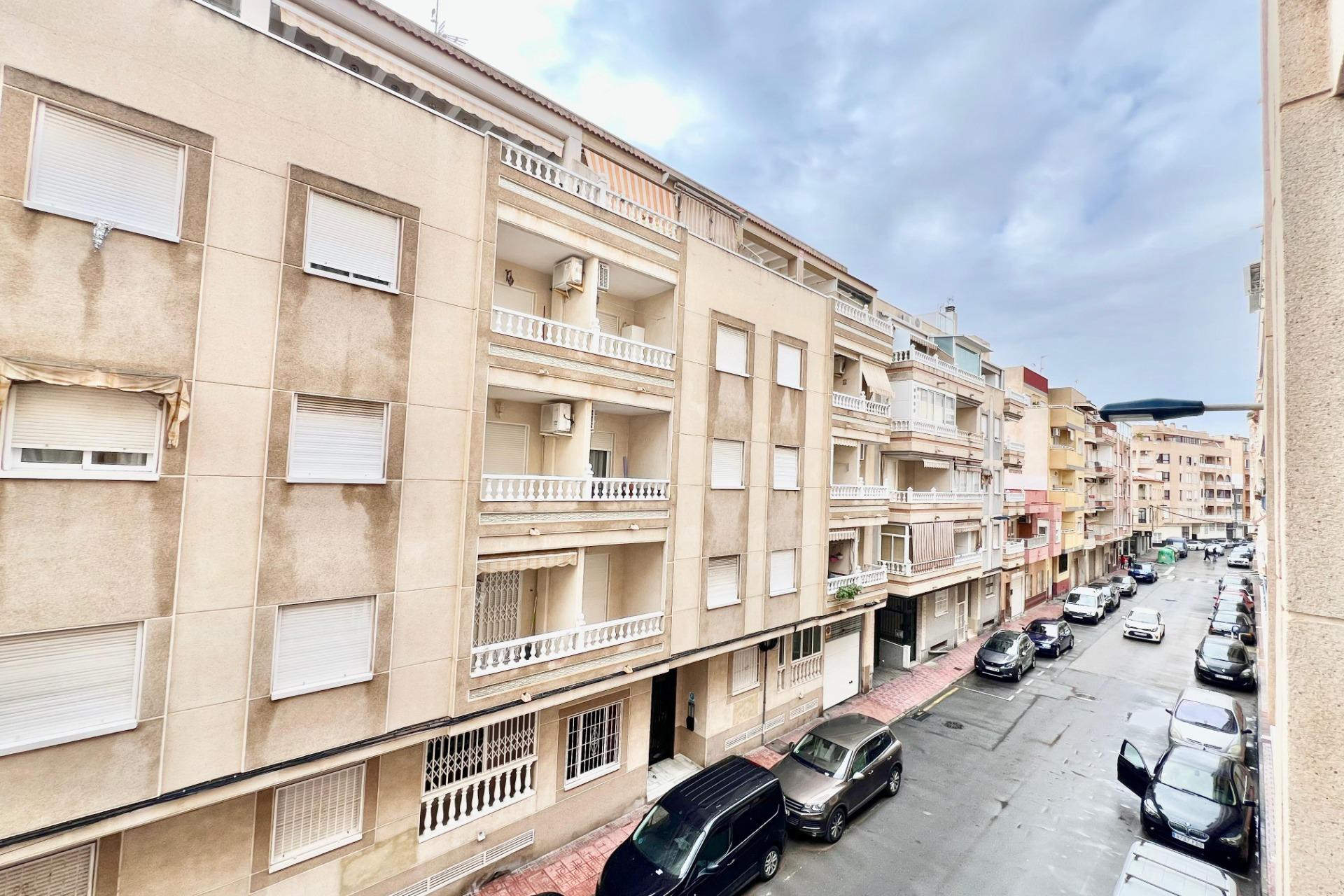 Herverkoop - Appartement  - Torrevieja - Playa del Cura