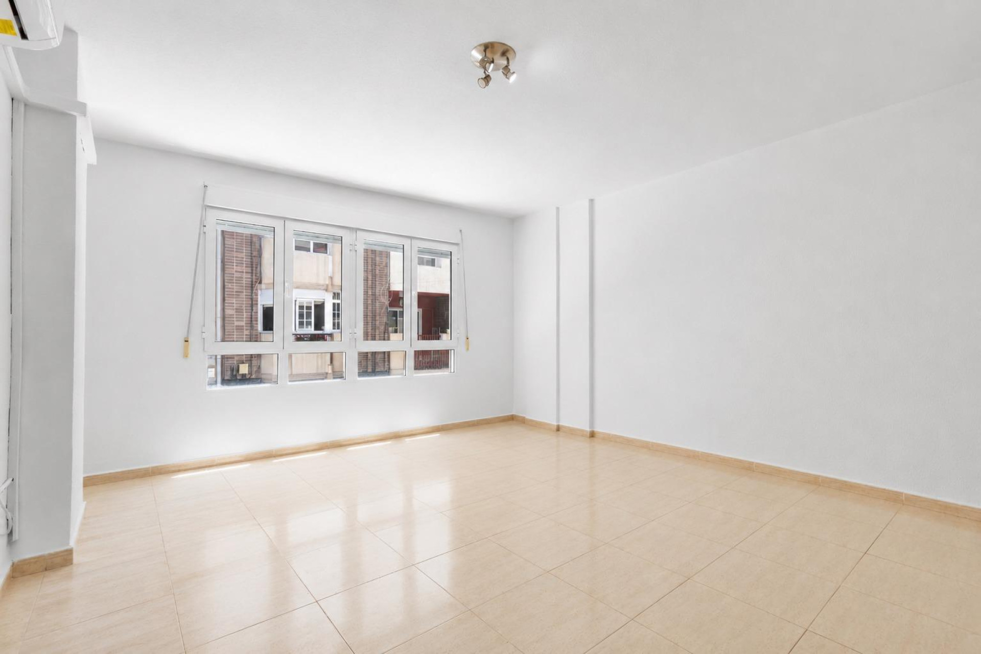 Herverkoop - Appartement - Torrevieja - Puerto Deportivo