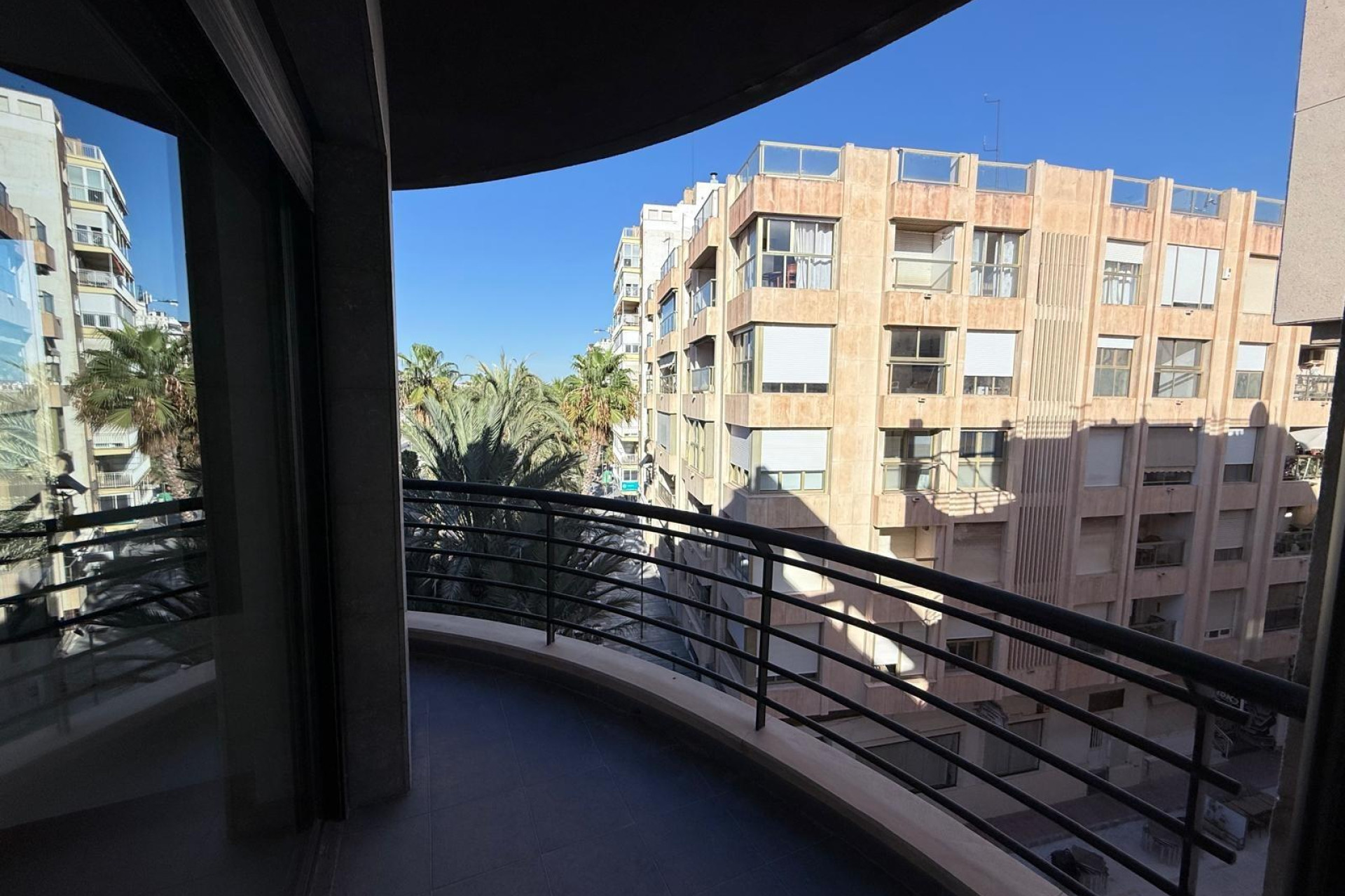 Herverkoop - Appartement  - Torrevieja - Puerto Deportivo