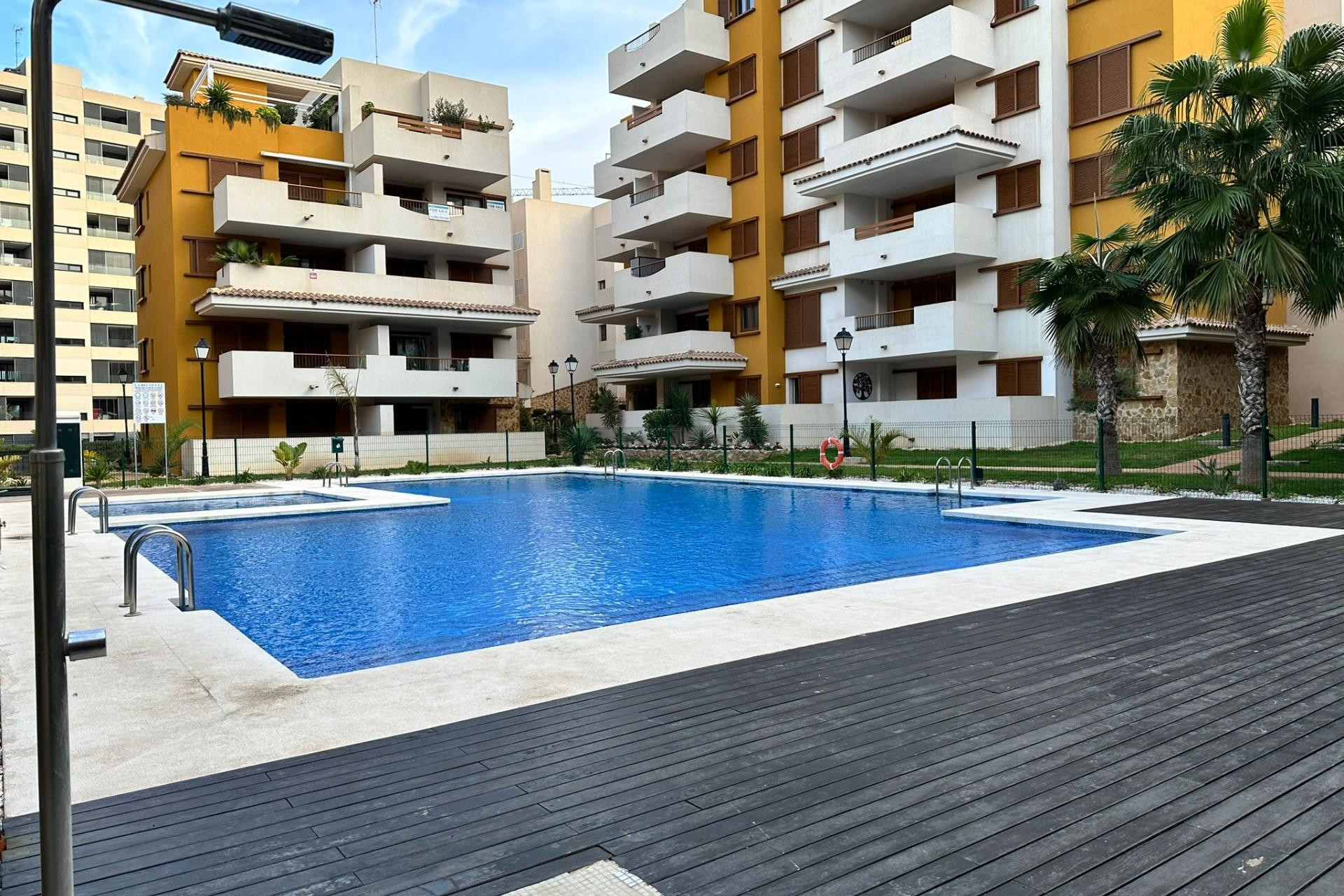 Herverkoop - Appartement  - Torrevieja - Punta prima