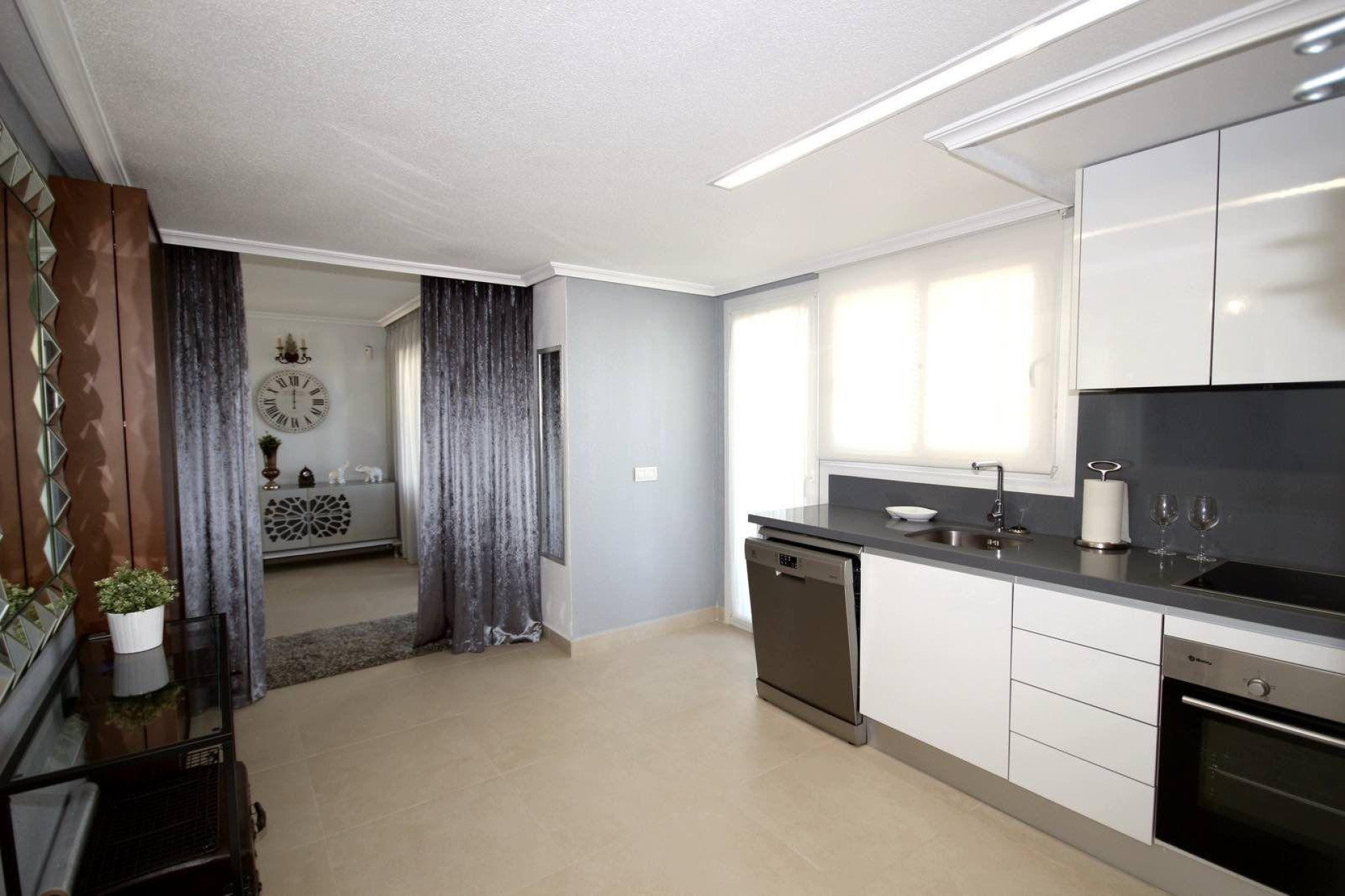 Herverkoop - Appartement  - Torrevieja - Punta prima
