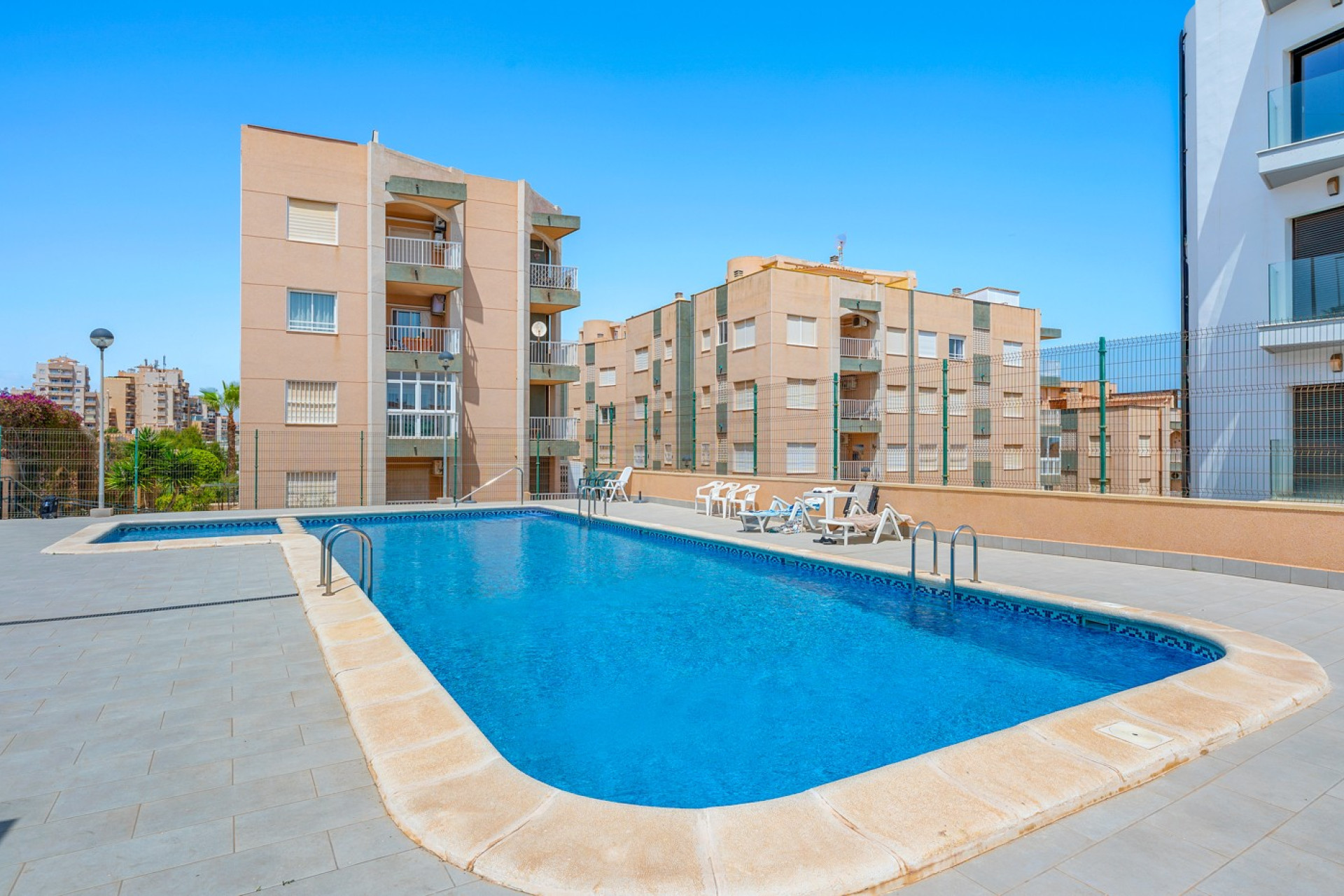 Herverkoop - Appartement  - Torrevieja - Torre La Mata