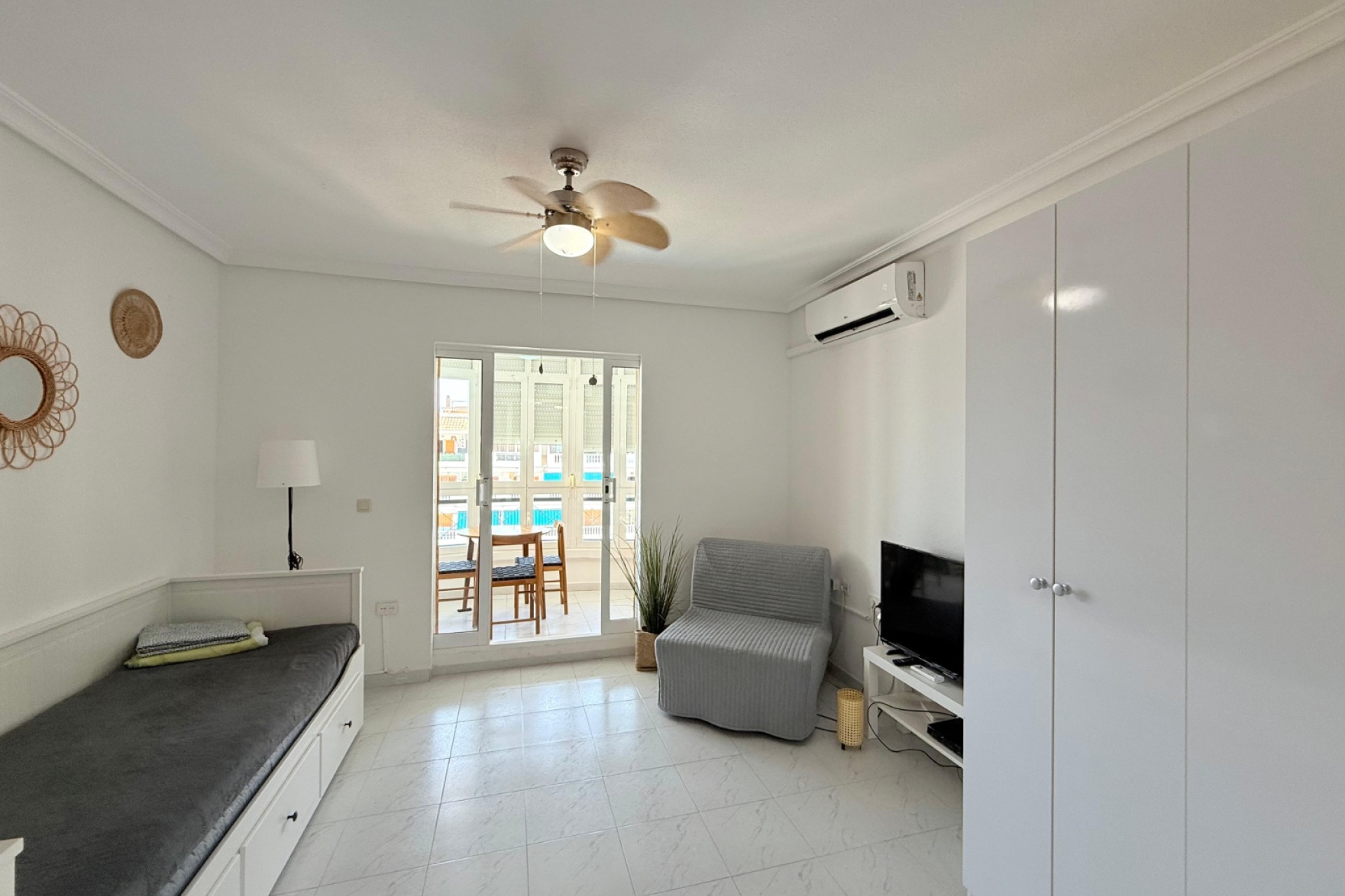 Herverkoop - Appartement  - Torrevieja - Torre La Mata