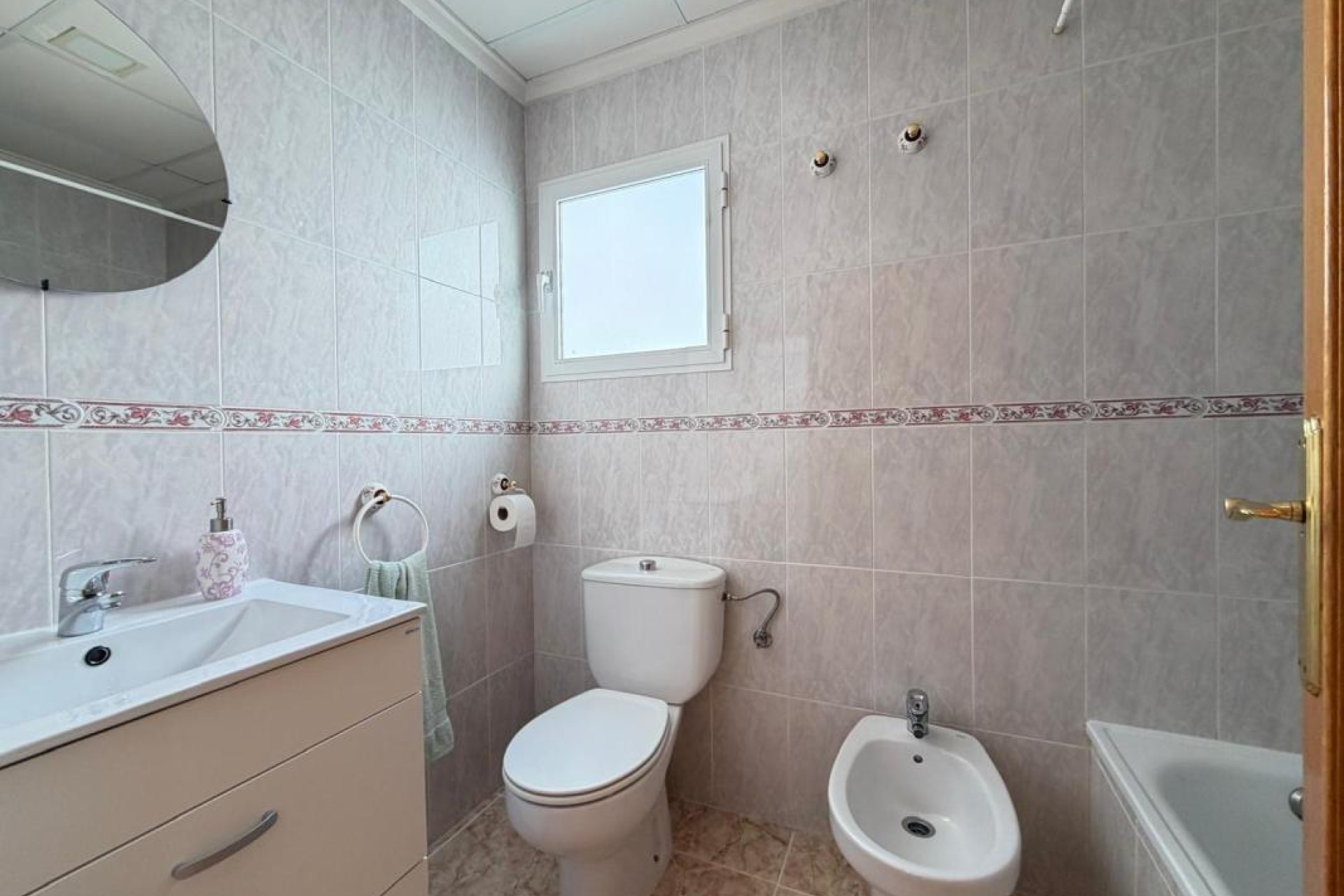 Herverkoop - Appartement  - Torrevieja - torrevieja
