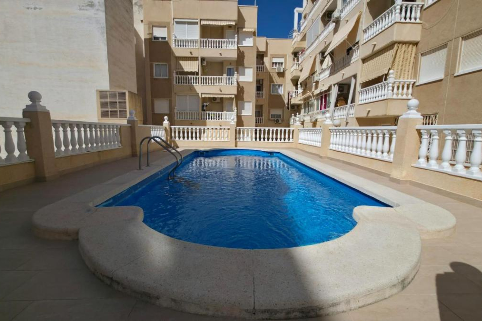 Herverkoop - Appartement  - Torrevieja - torrevieja