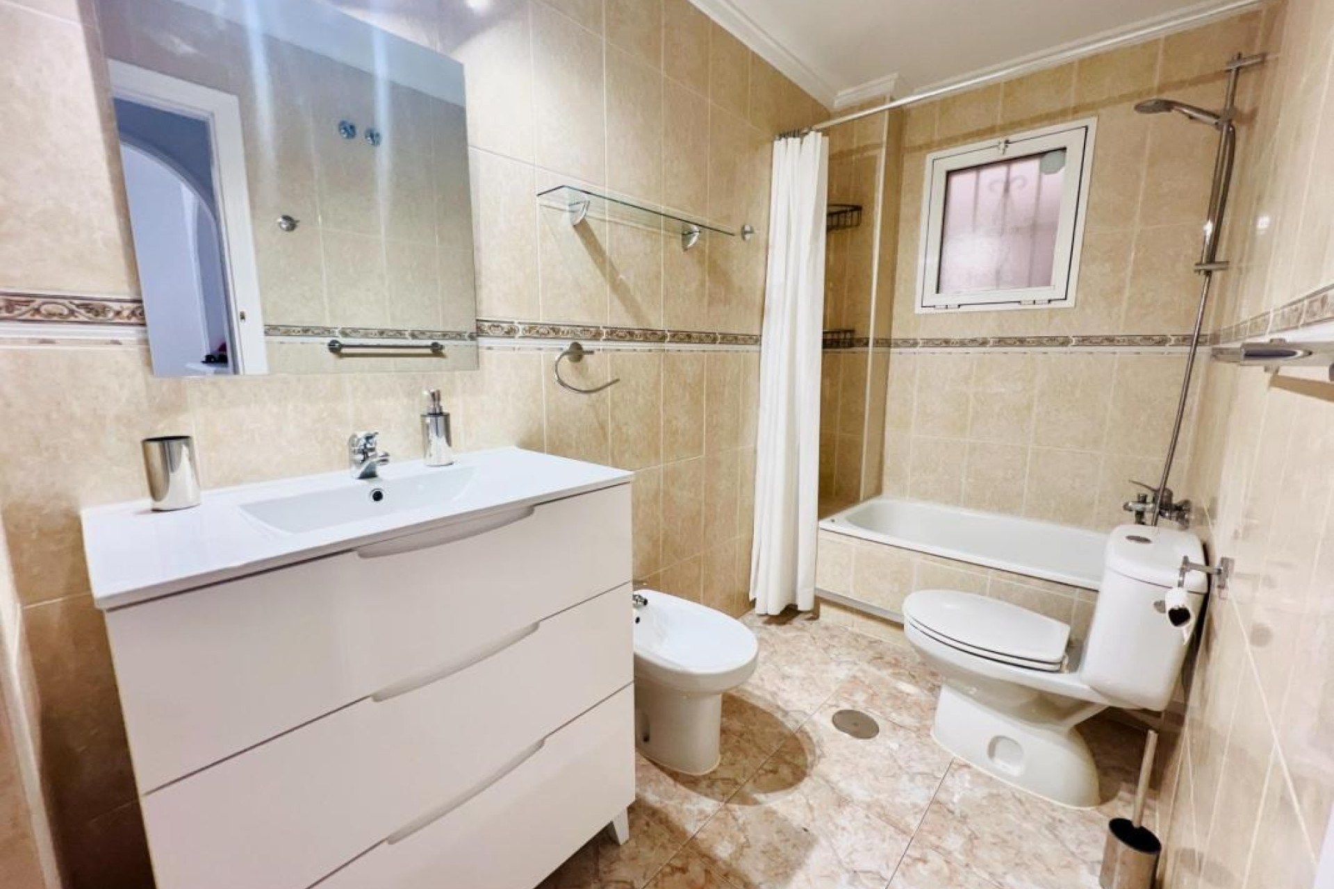 Herverkoop - Appartement  - Torrevieja - torrevieja