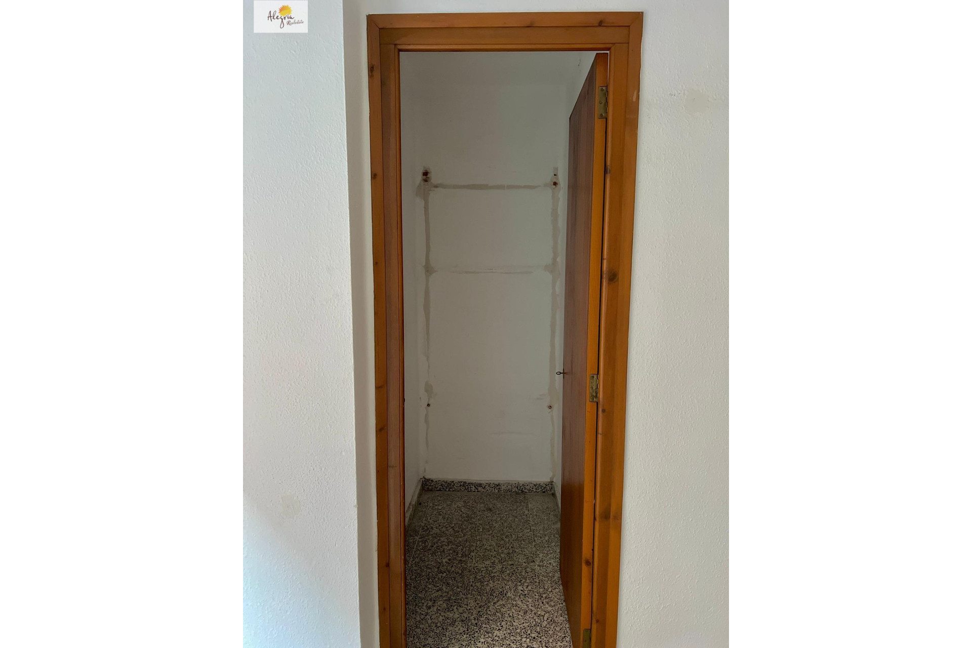 Herverkoop - Appartement  - Valencia - Benicalap