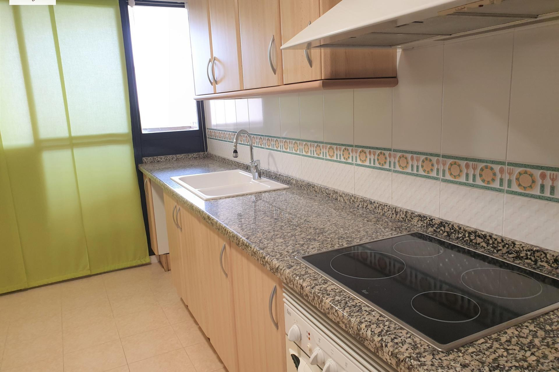 Herverkoop - Appartement  - Valencia - Campanar