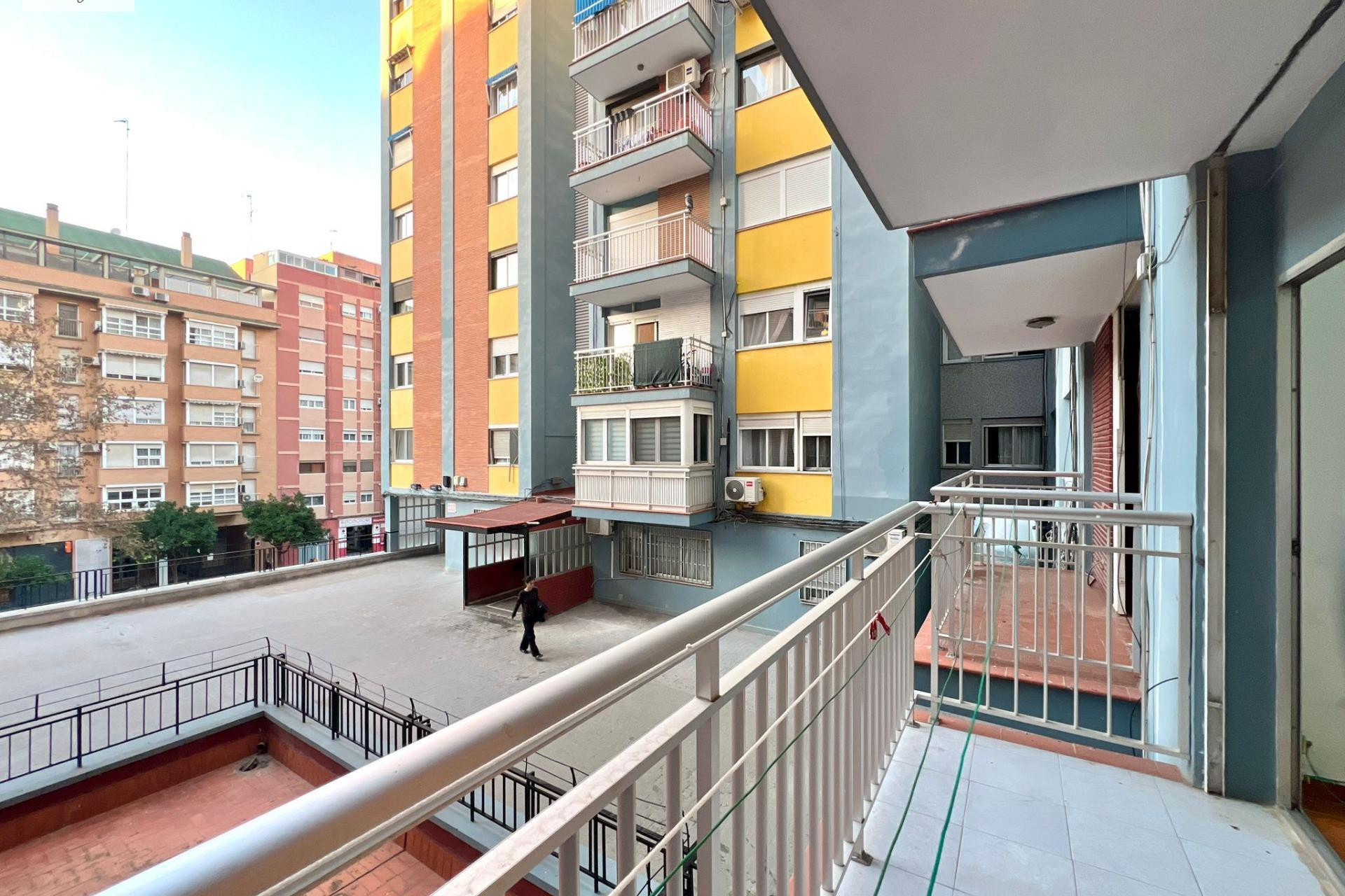 Herverkoop - Appartement  - Valencia - La Creu del Grau