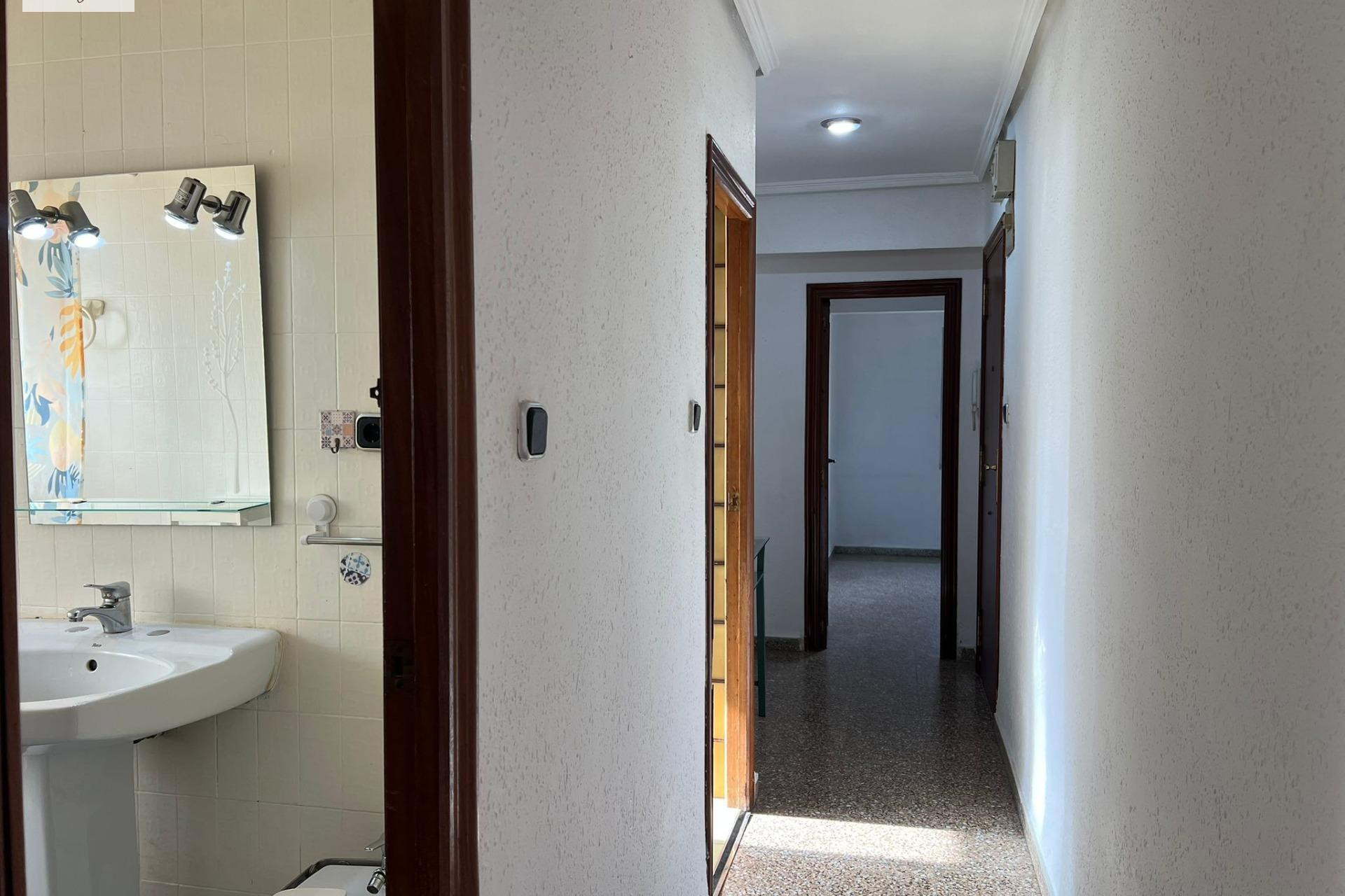Herverkoop - Appartement  - Valencia - Marxalenes