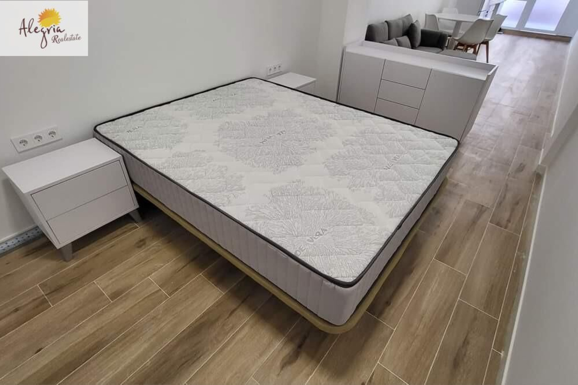 Herverkoop - Appartement  - Valencia - Torrefiel