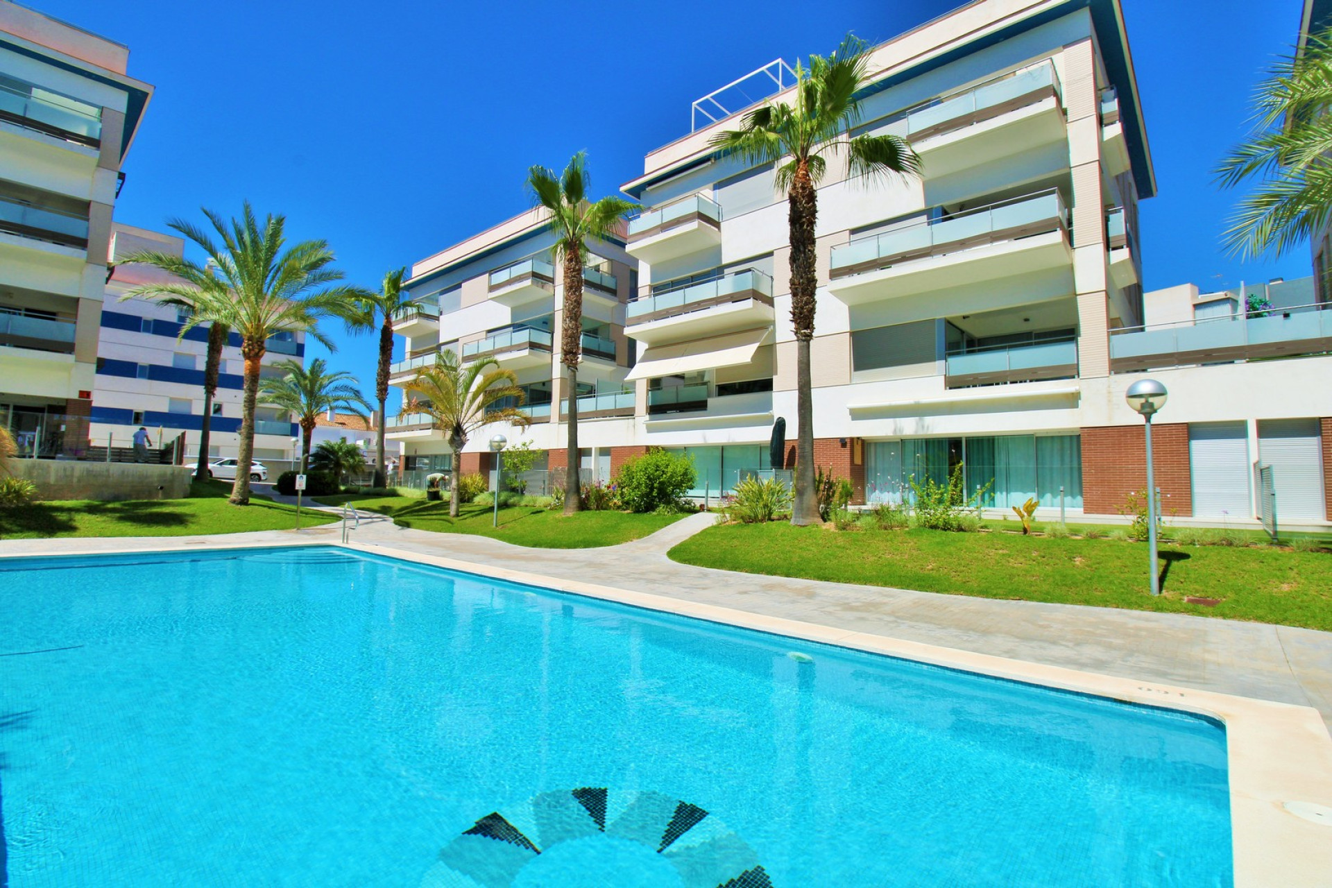 Herverkoop - Appartement  - Villamartin - Los Dolses