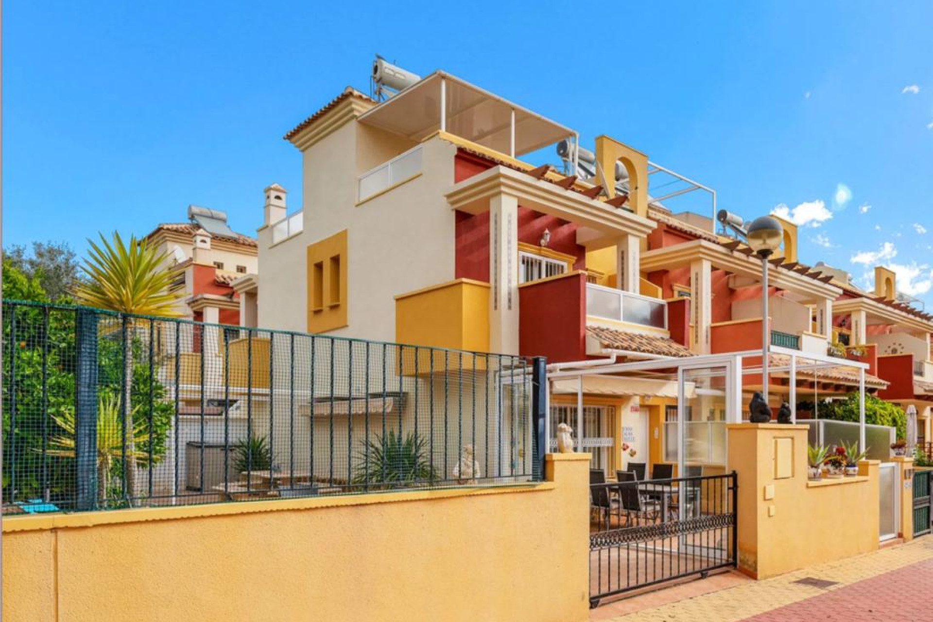 Herverkoop - casas - Orihuela
