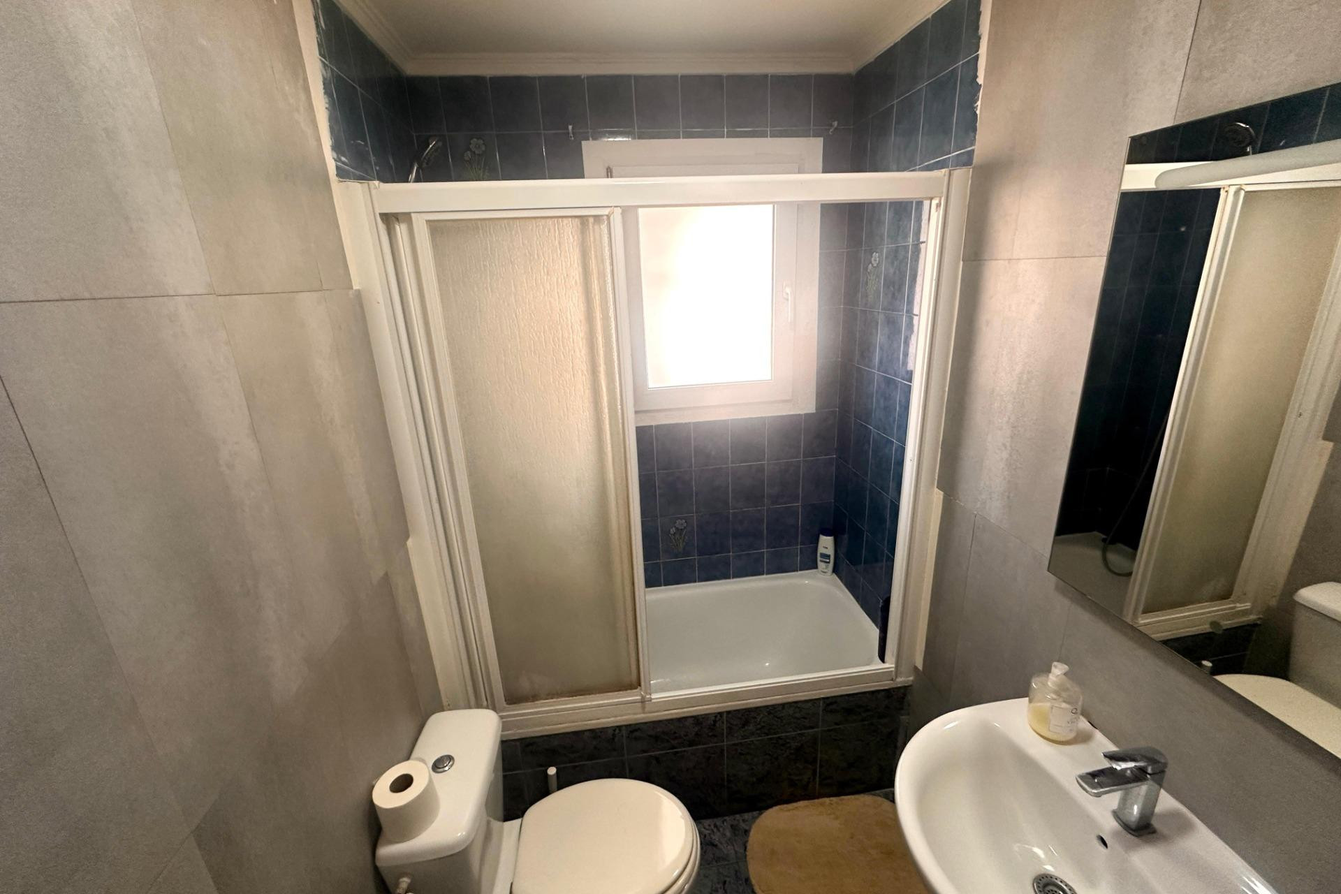 Herverkoop - Duplex Woning - Alicante - Virgen del Remedio-Parque lo Morant