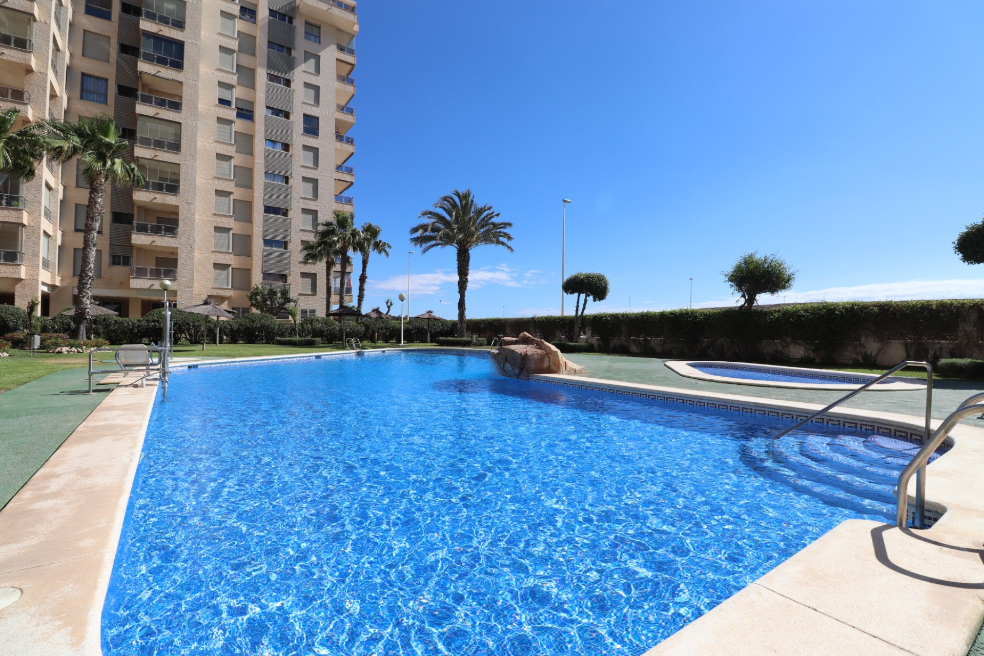 Herverkoop - Duplex Woning - Guardamar del Segura - Guardamar del Segura - Town