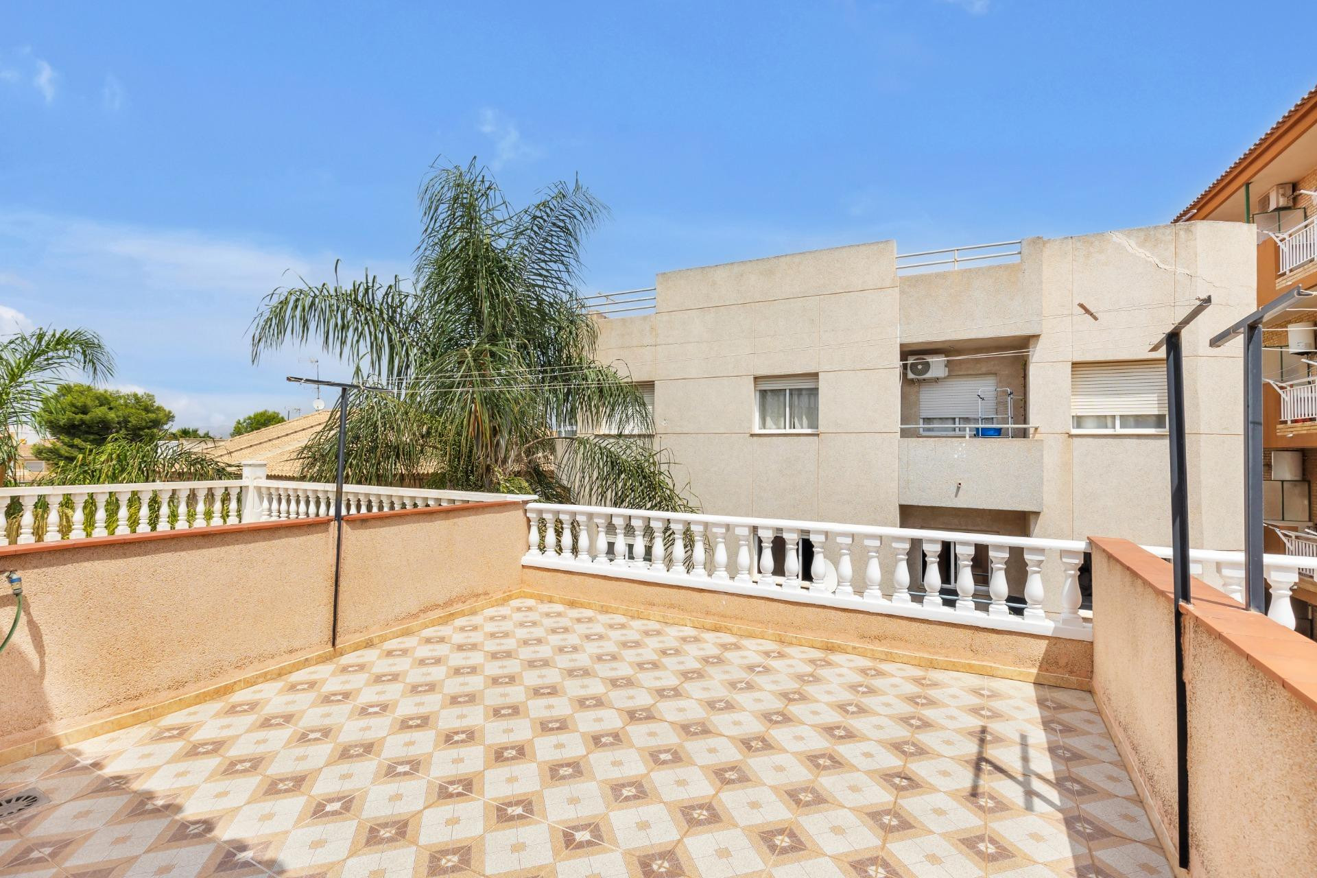 Herverkoop - Duplex Woning - Los Alcázares - Centro