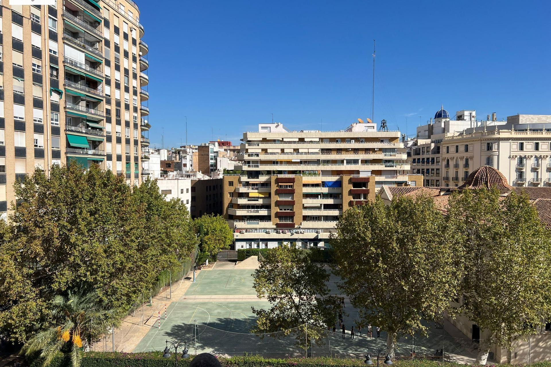 Herverkoop - Duplex Woning - Valencia - Sant Francesc