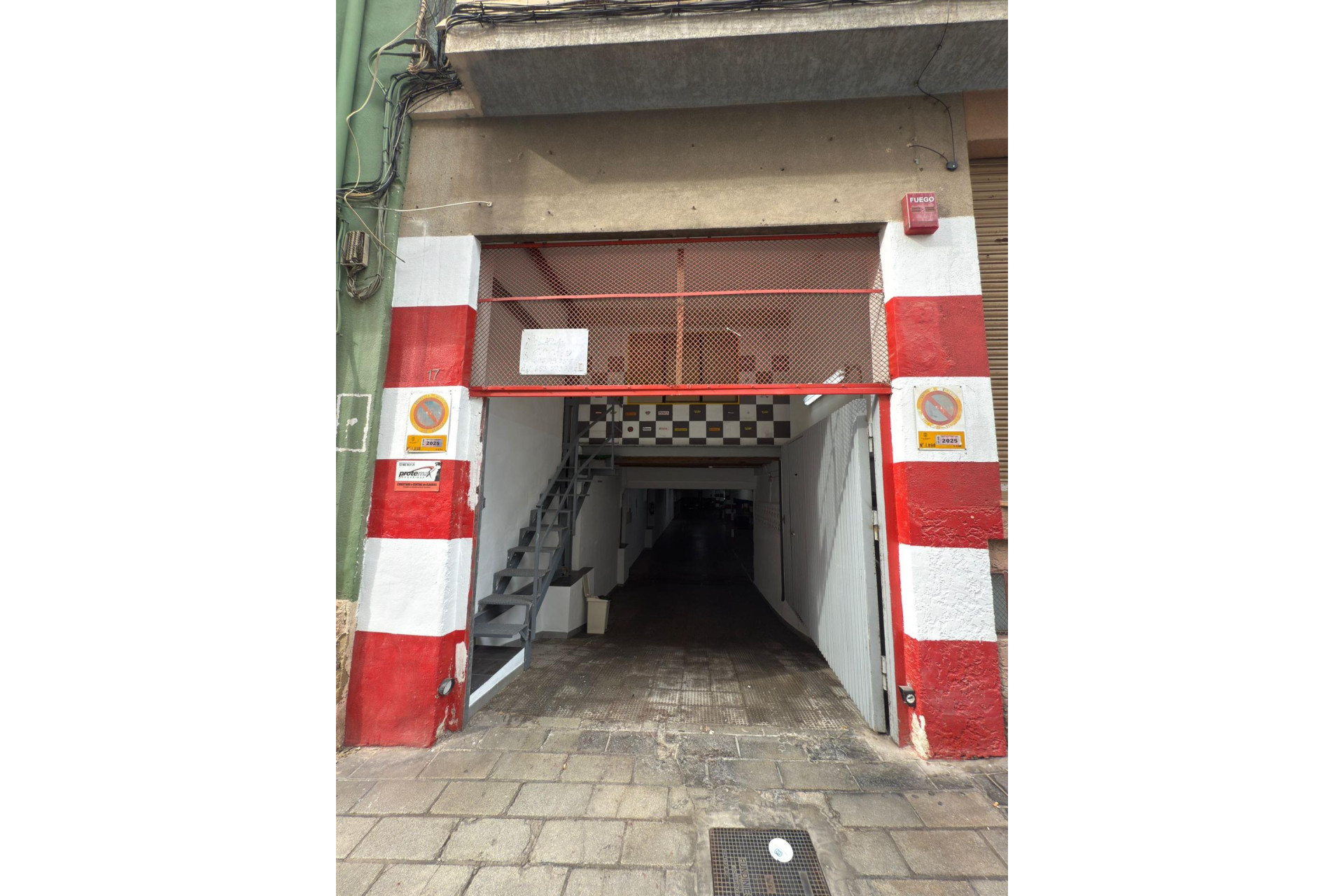 Herverkoop - Garage - Alicante - Santo Domingo