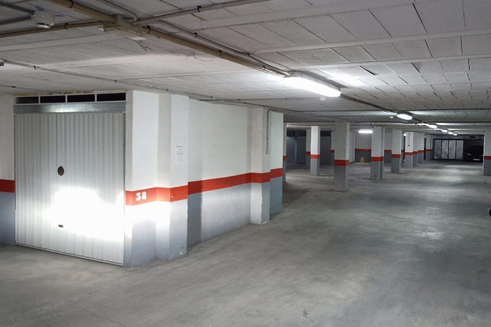 Herverkoop - Garage - Torrevieja - Estacion de autobuses