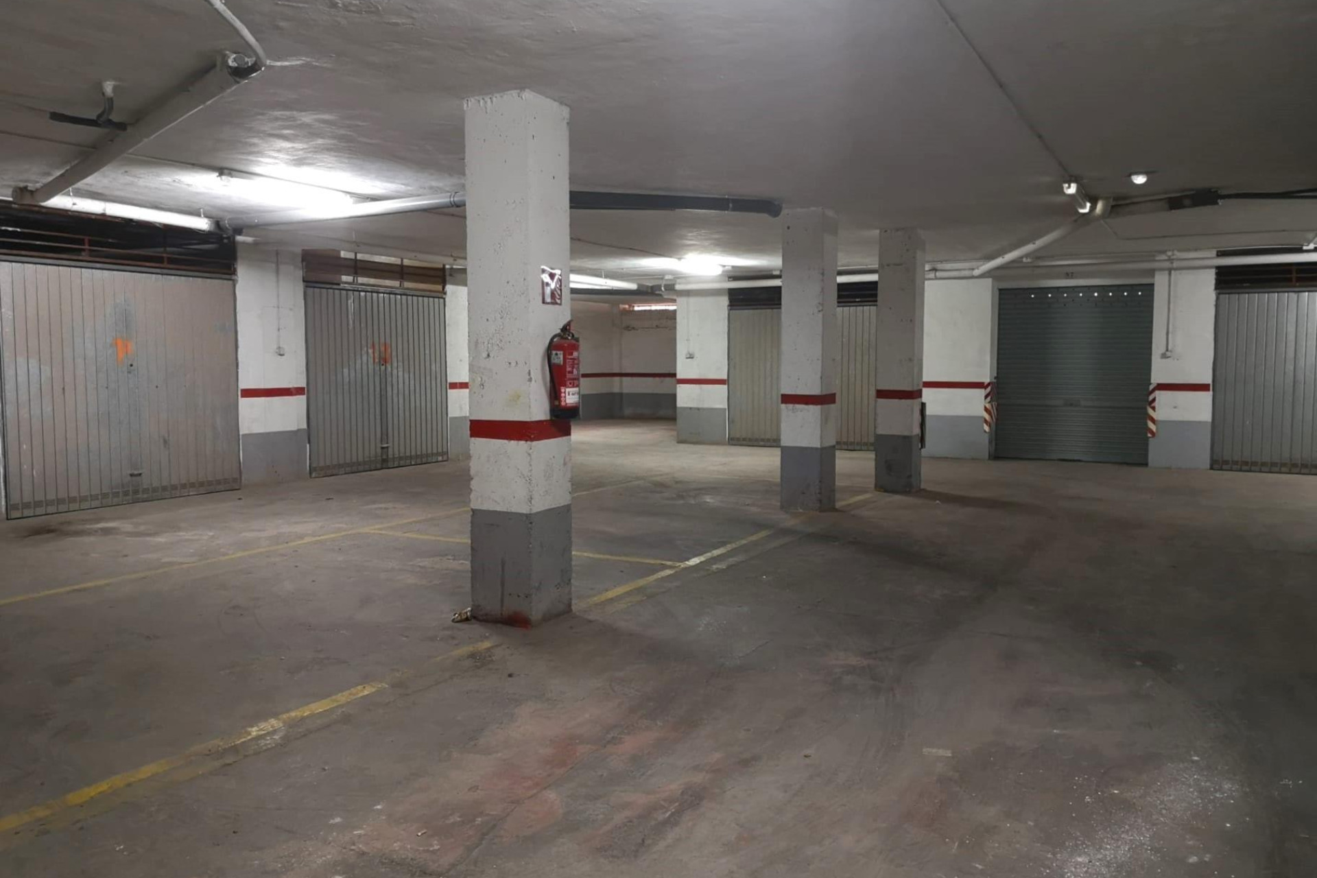 Herverkoop - Garage - Torrevieja - Playa de los locos