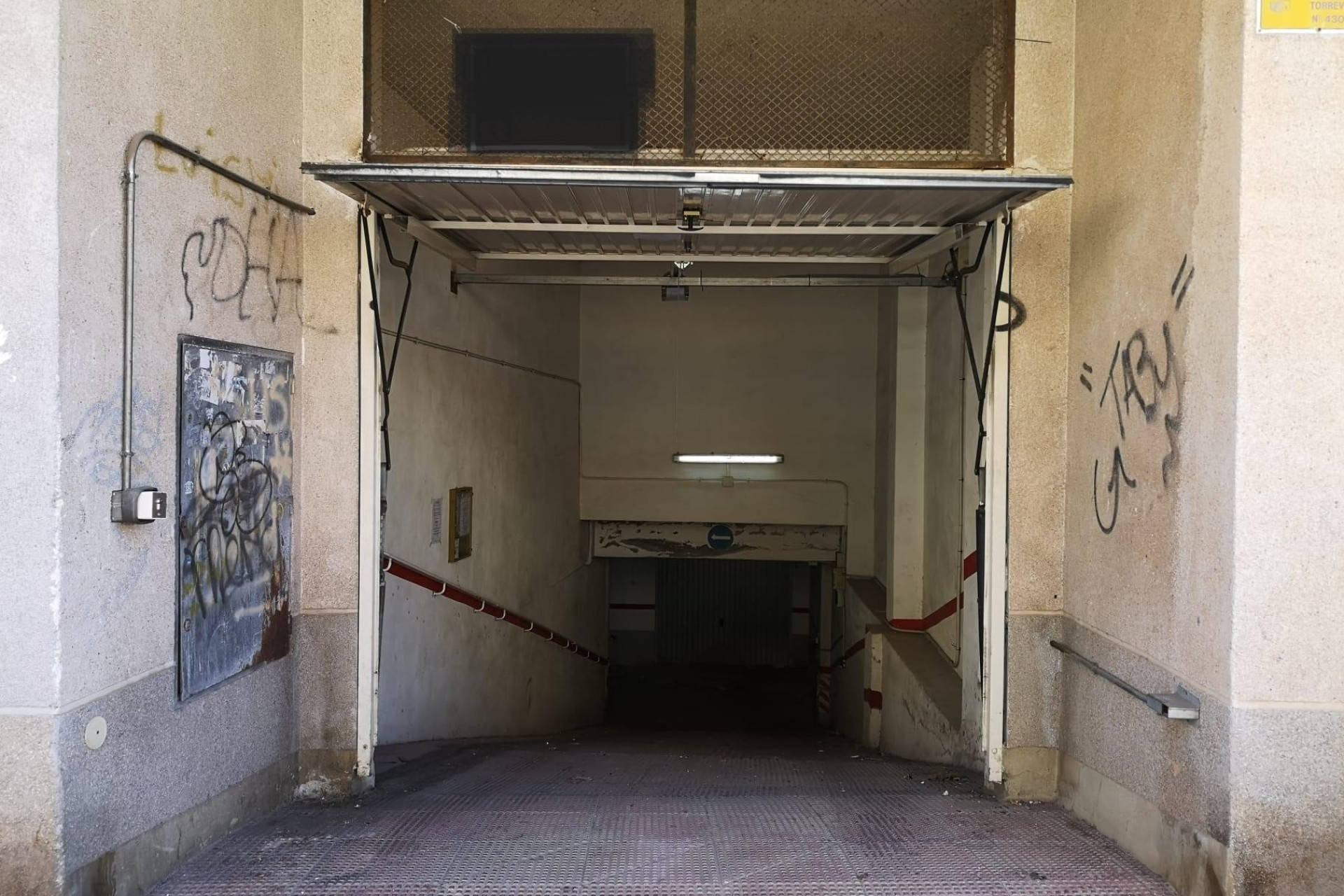 Herverkoop - Garage - Torrevieja - Playa de los locos