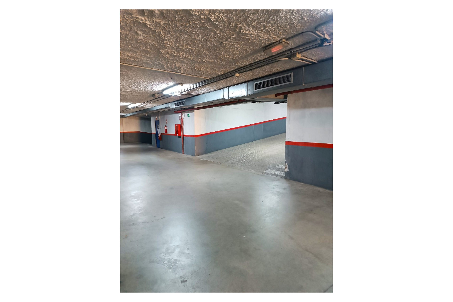 Herverkoop - Garage - Villajoyosa - Cala de Villajoyosa