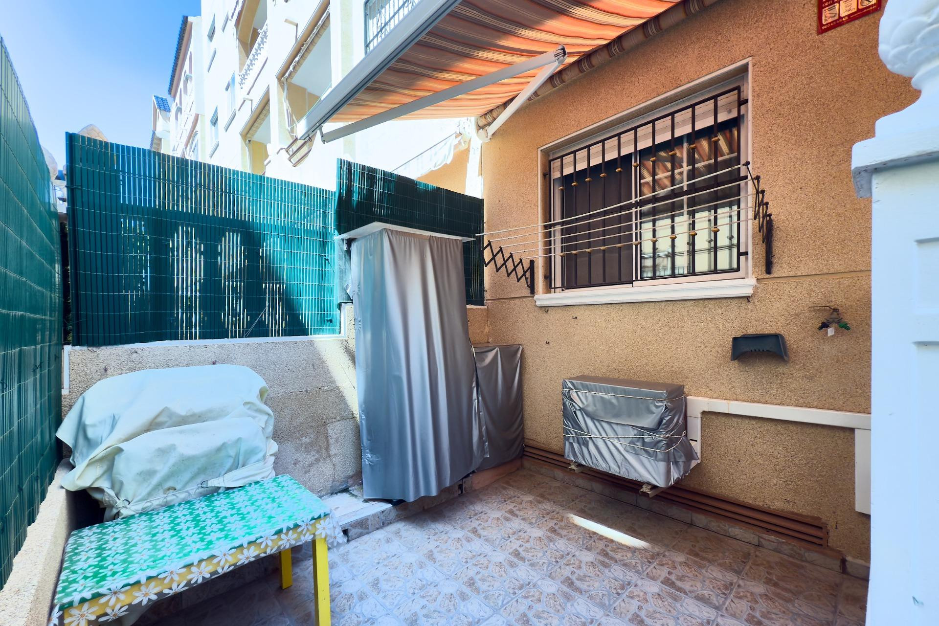 Herverkoop - Gelijkvloers - Torrevieja - La Mata pueblo