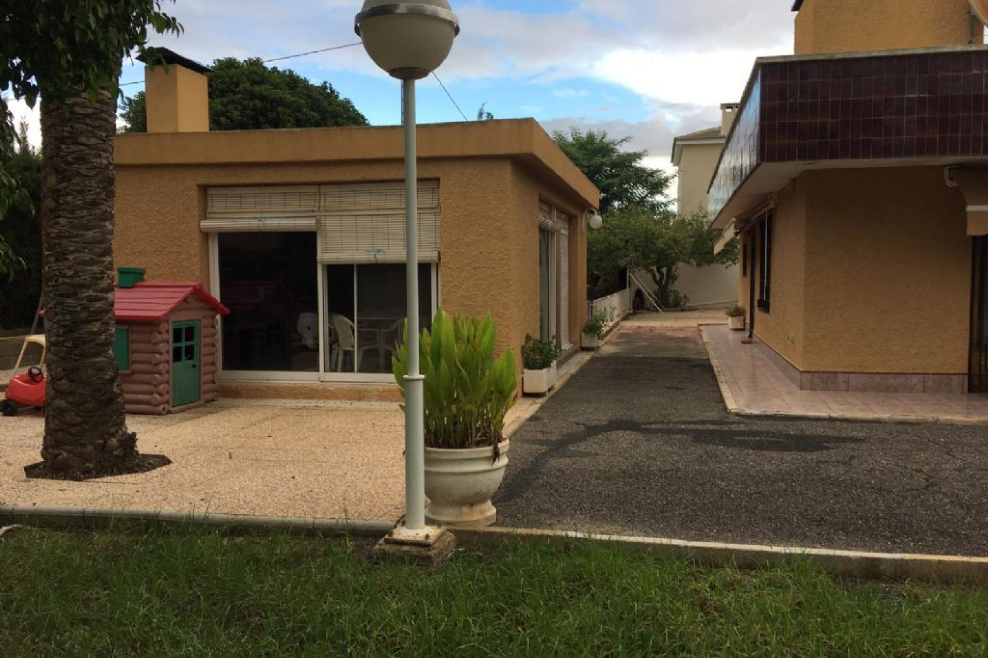 Herverkoop - Landelijke woning - Elche