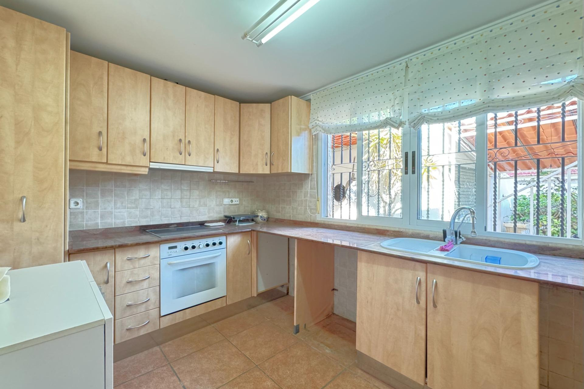 Herverkoop - Landelijke woning - Elda