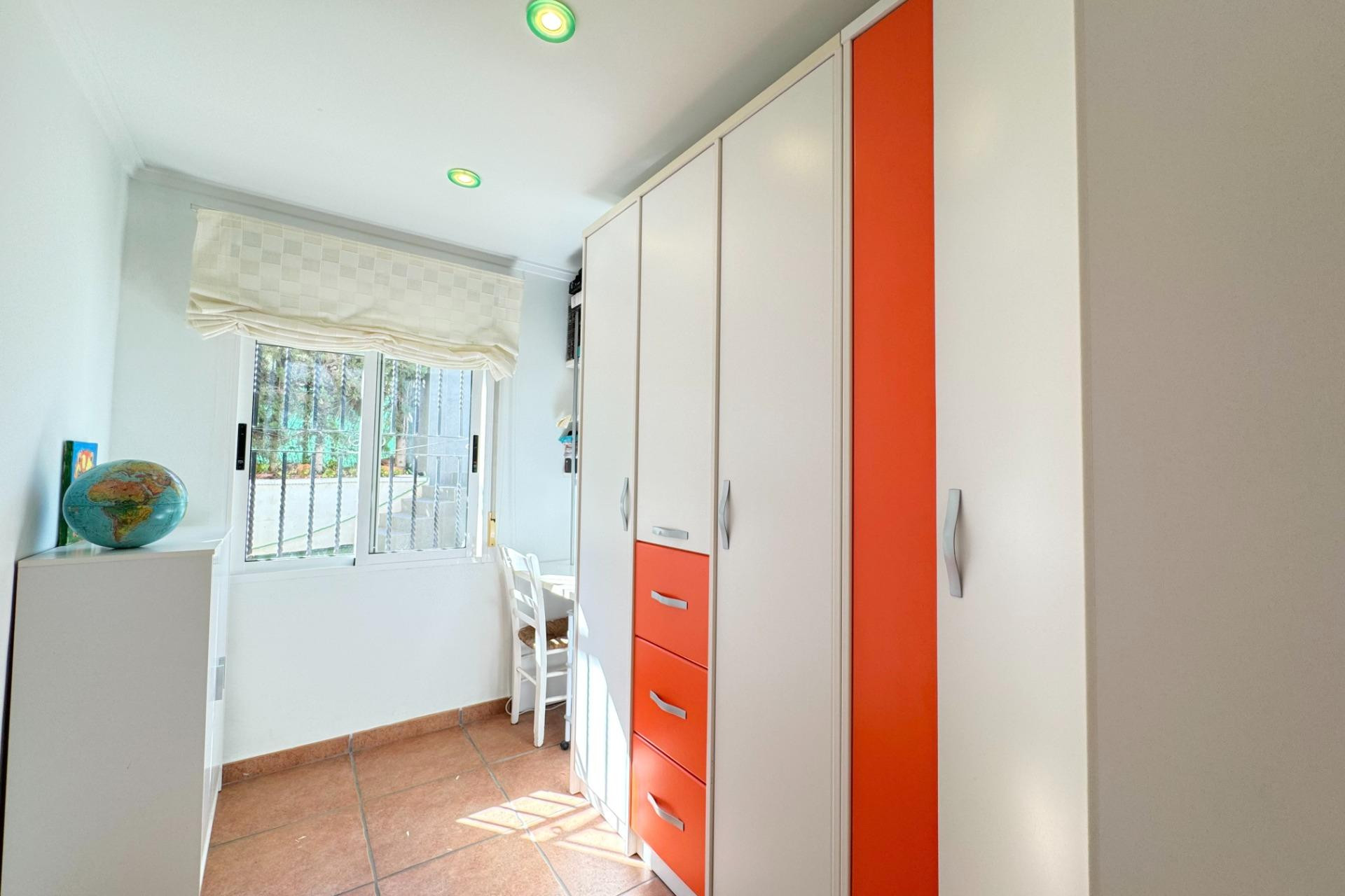 Herverkoop - Landelijke woning - Elda