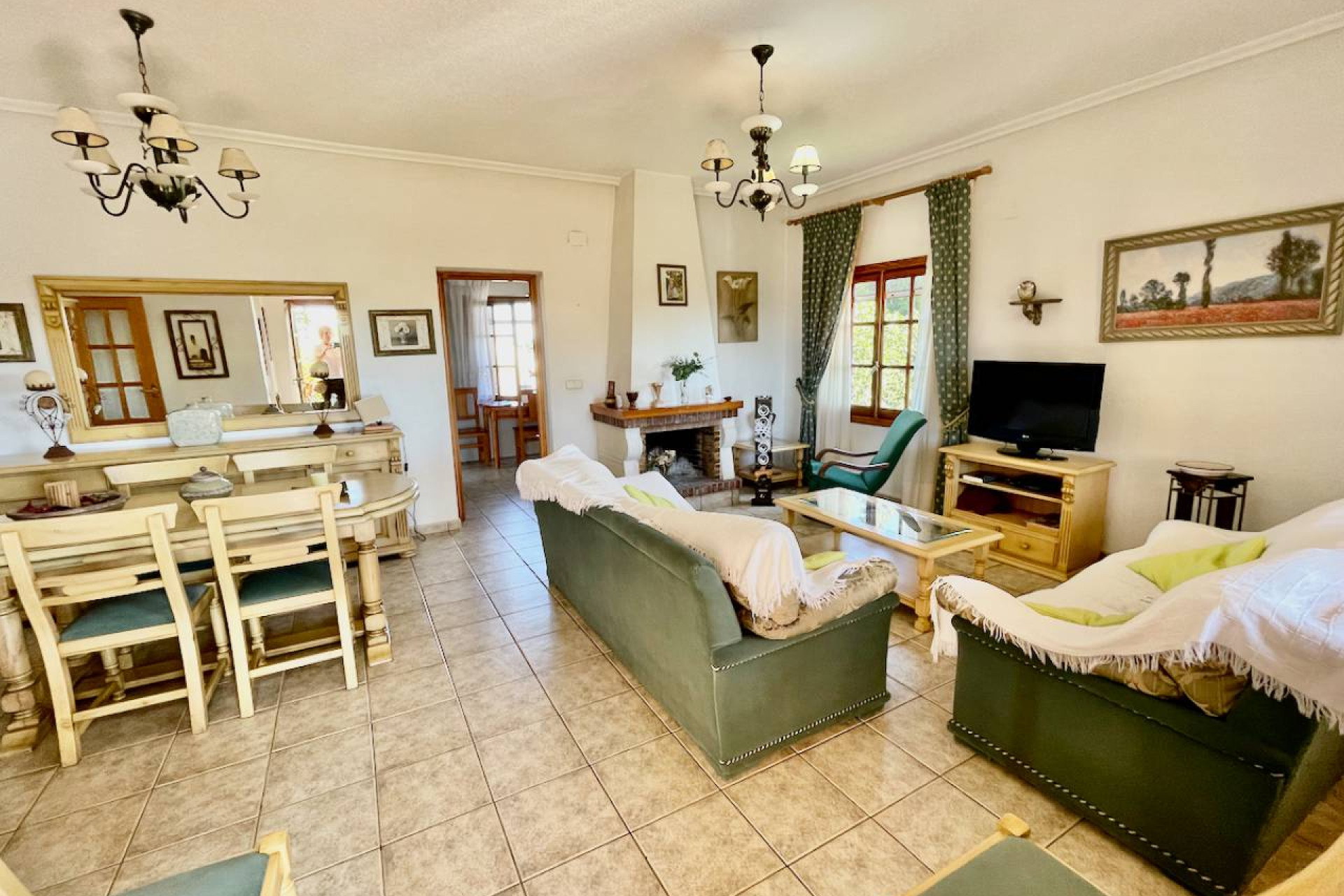 Herverkoop - Landelijke Woning-Finca - Daya Nueva