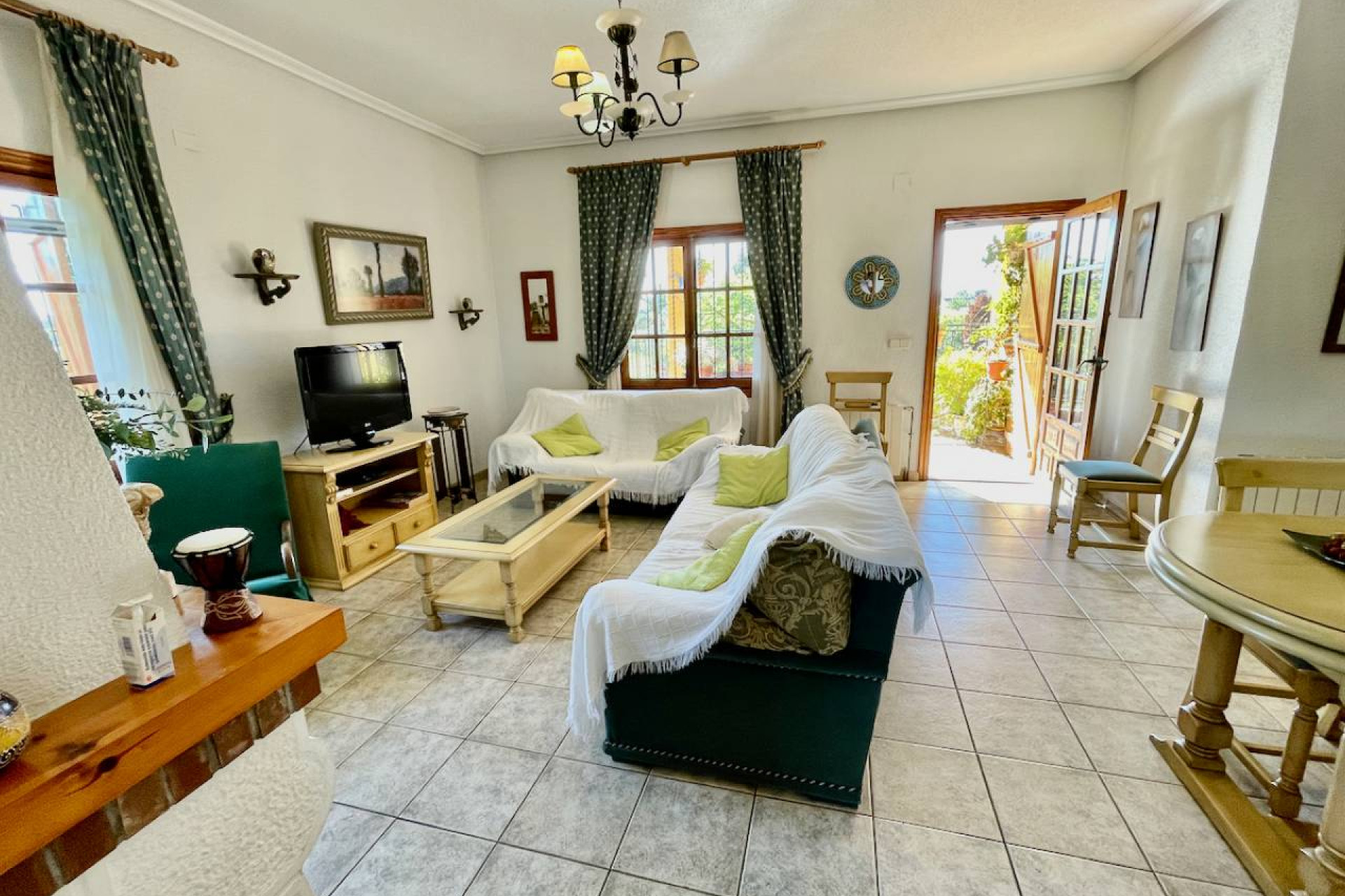 Herverkoop - Landelijke Woning-Finca - Daya Nueva